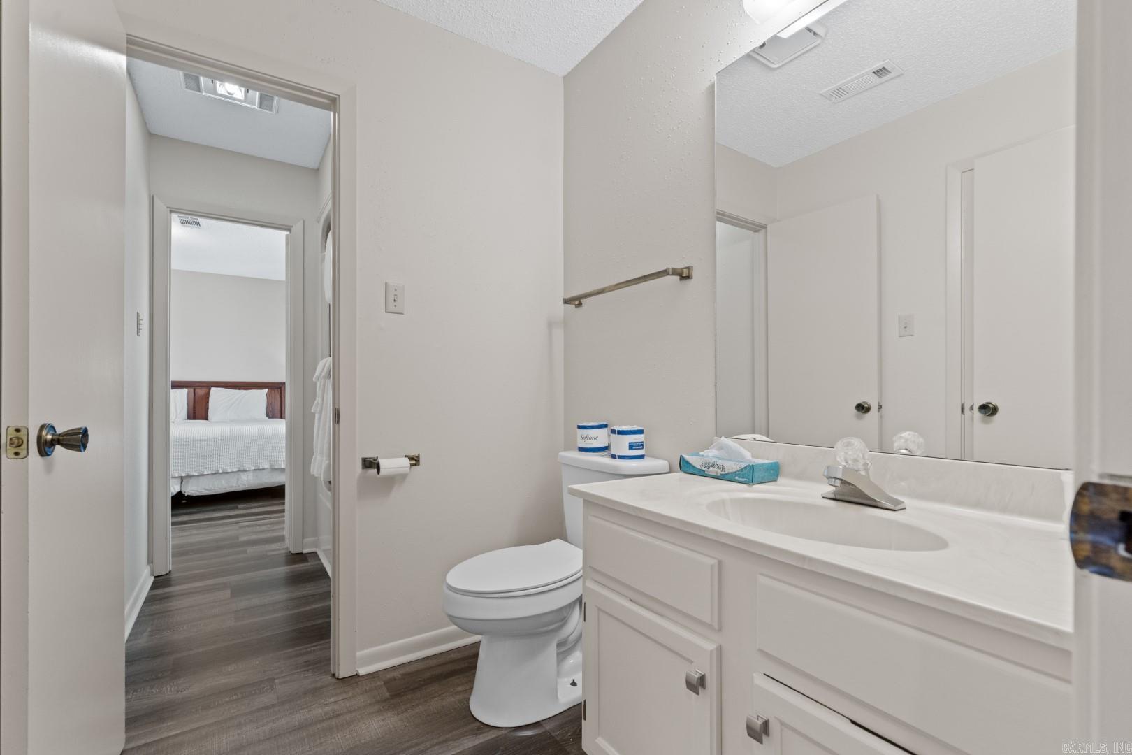 EMERALD ISLE HPR - Residential
