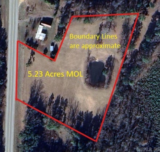 5.3 acres of pure country beauty. This gorgeous property offers direct frontage on US Hwy 425, just 7 miles north of Monticello. Enjoy peaceful pasture views, a beautiful pond, and wide-open possibilities. Whether you’re dreaming of a custom home, a hobby farm, or a relaxing weekend retreat, this property provides the perfect setting.