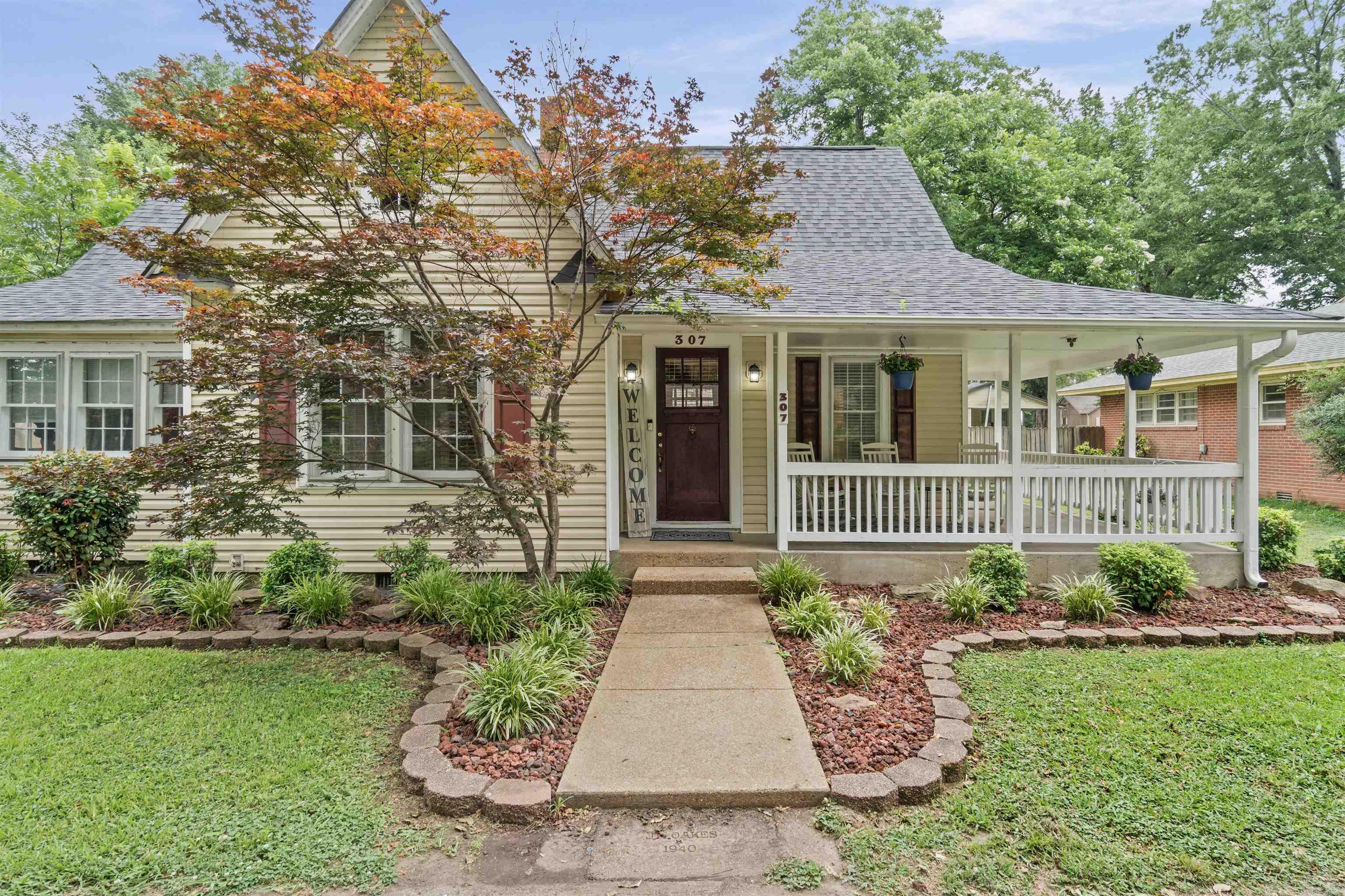 Step into the charm of a bygone era with this beautifully maintained traditional style home, originally built in 1950. Nestled in a quiet small town, just 30 minutes outside of Searcy, AR and close to all the conveniences one could need. This inviting property offers 3 bedrooms, 2 baths, a formal dining room, sunroom and timeless curb appeal. A spacious front porch welcomes you home, the perfect spot for rocking chairs and sweet tea. Inside, you'll find a warm and comfortable layout that blends classic character with everyday functionality. Whether you're looking for your first home, a place to slow down, or simply appreciate the craftsmanship of a bygone era, this is one you won't want to miss!