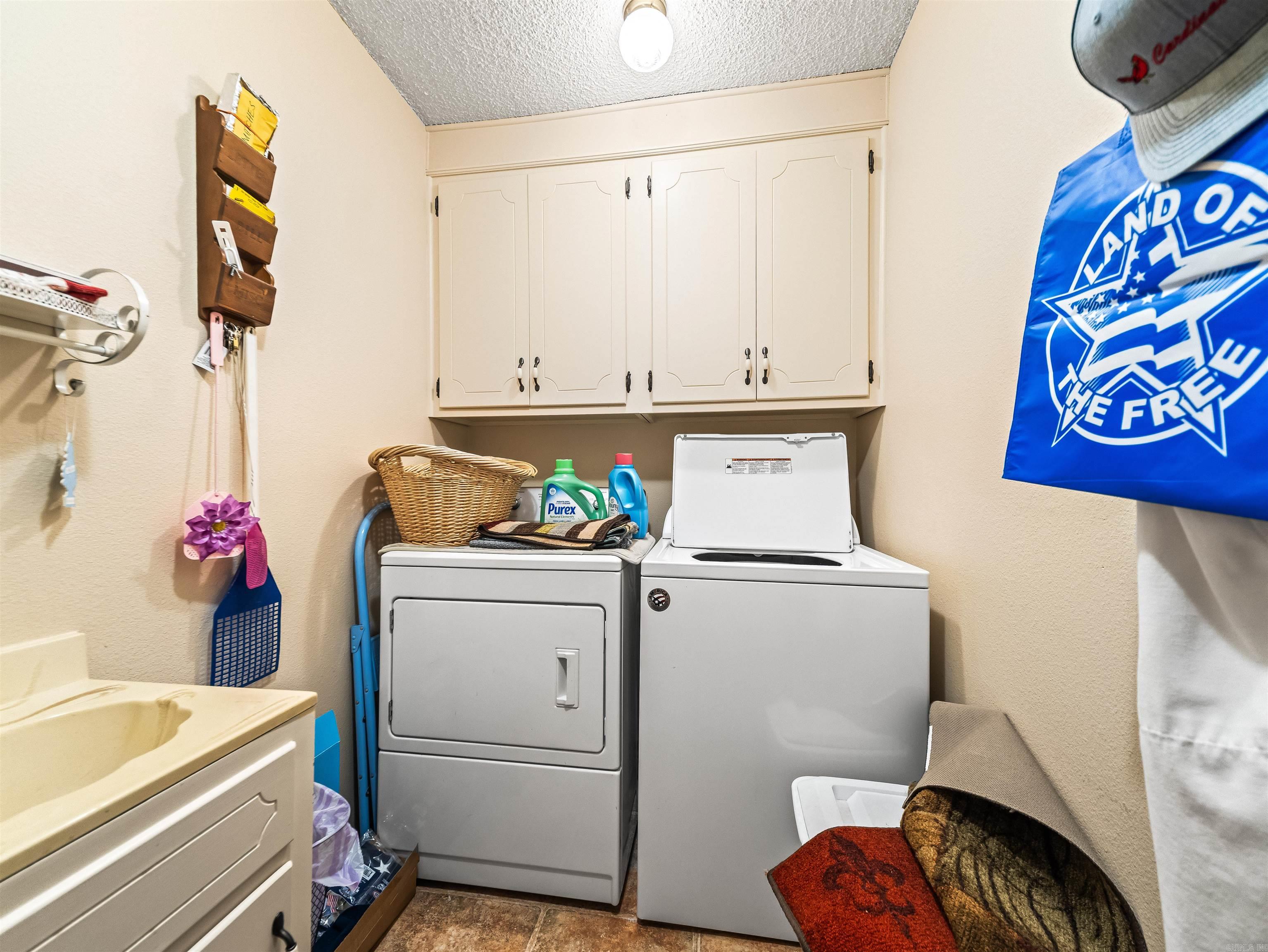 SANTA CRUZ - Residential