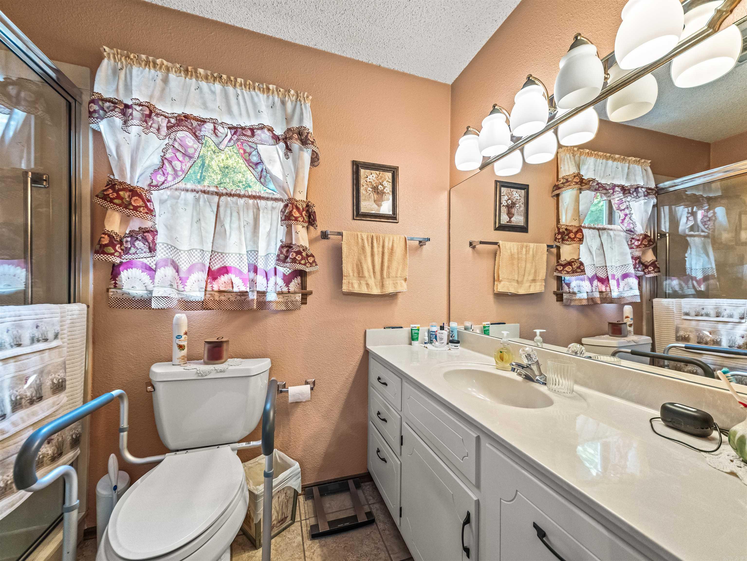 SANTA CRUZ - Residential
