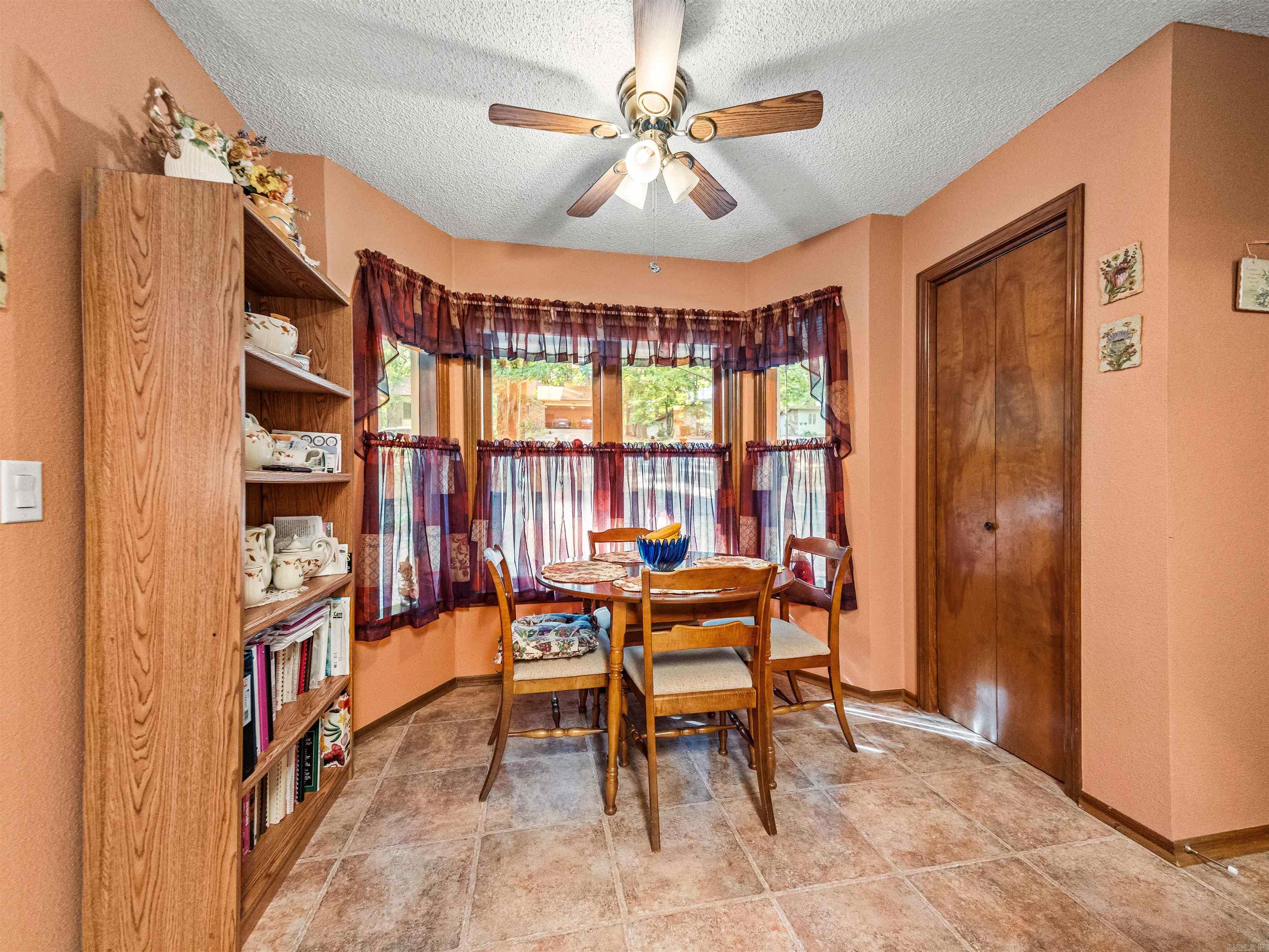 SANTA CRUZ - Residential