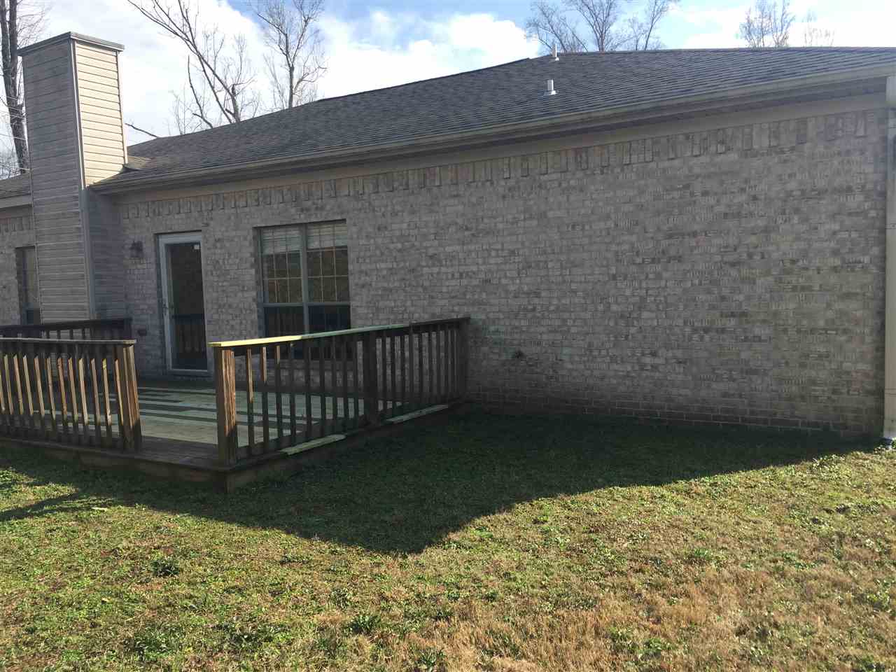 SHADY BROOK - Residential
