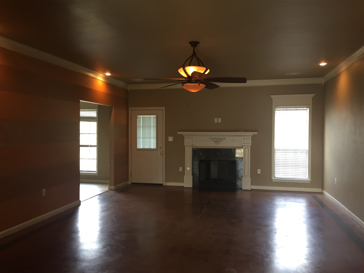 SHADY BROOK - Residential