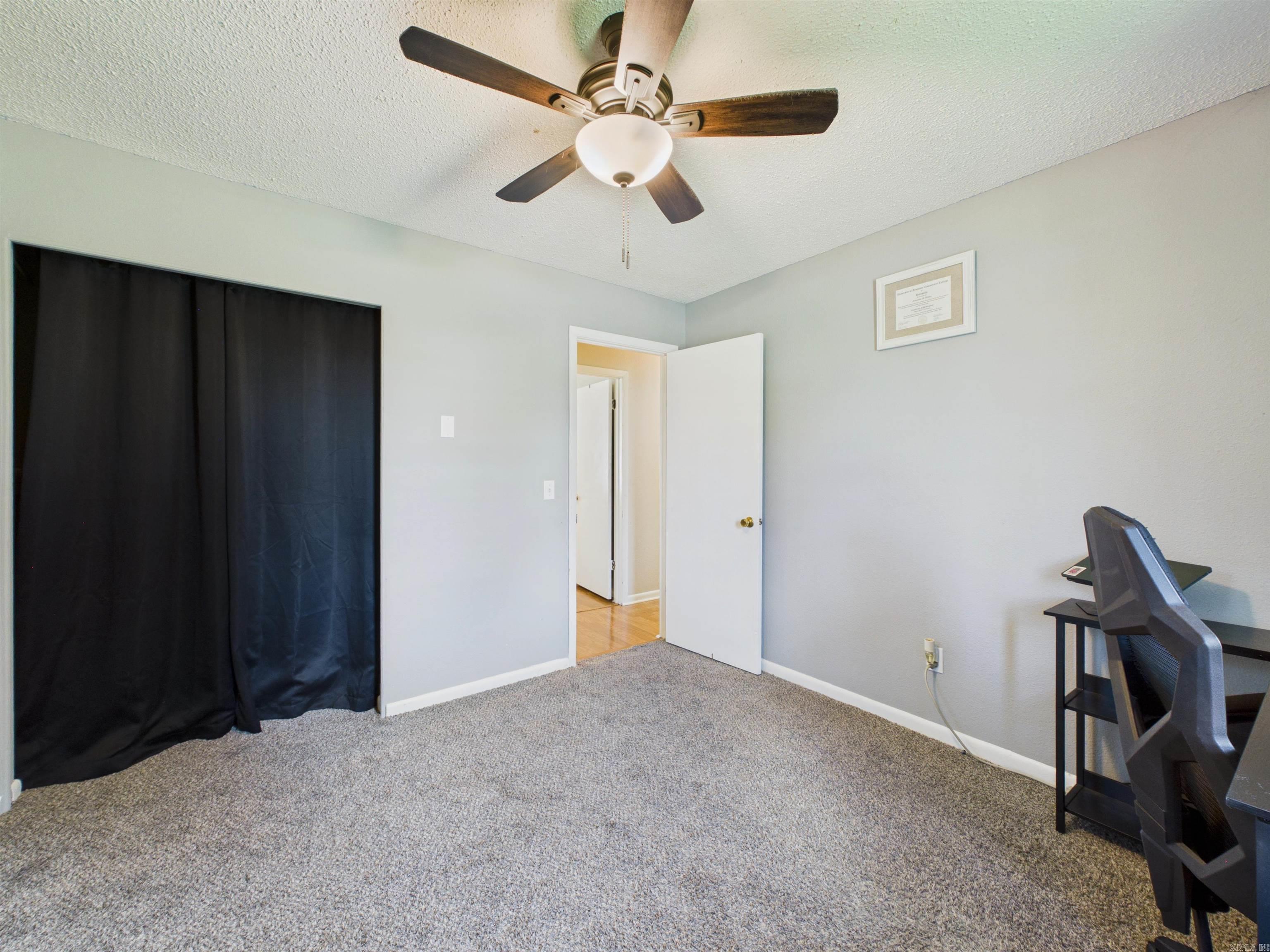GREEN ACRES - Residential
