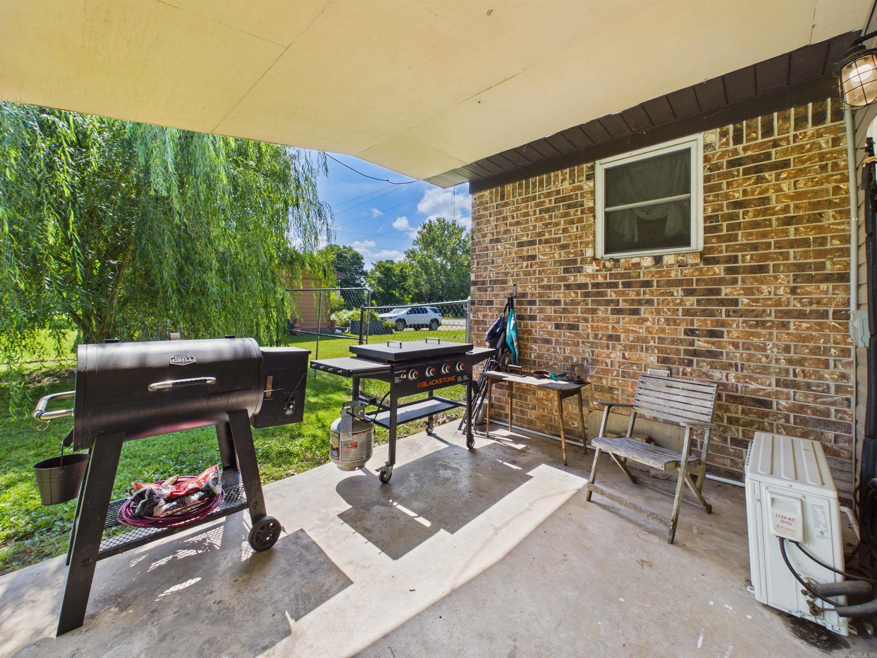 GREEN ACRES - Residential