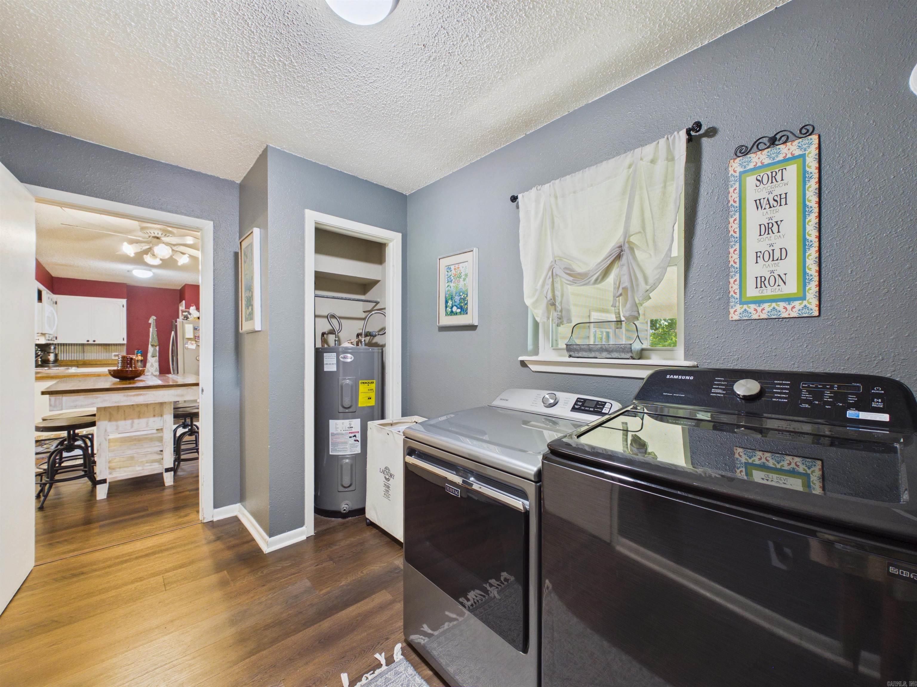 GREEN ACRES - Residential