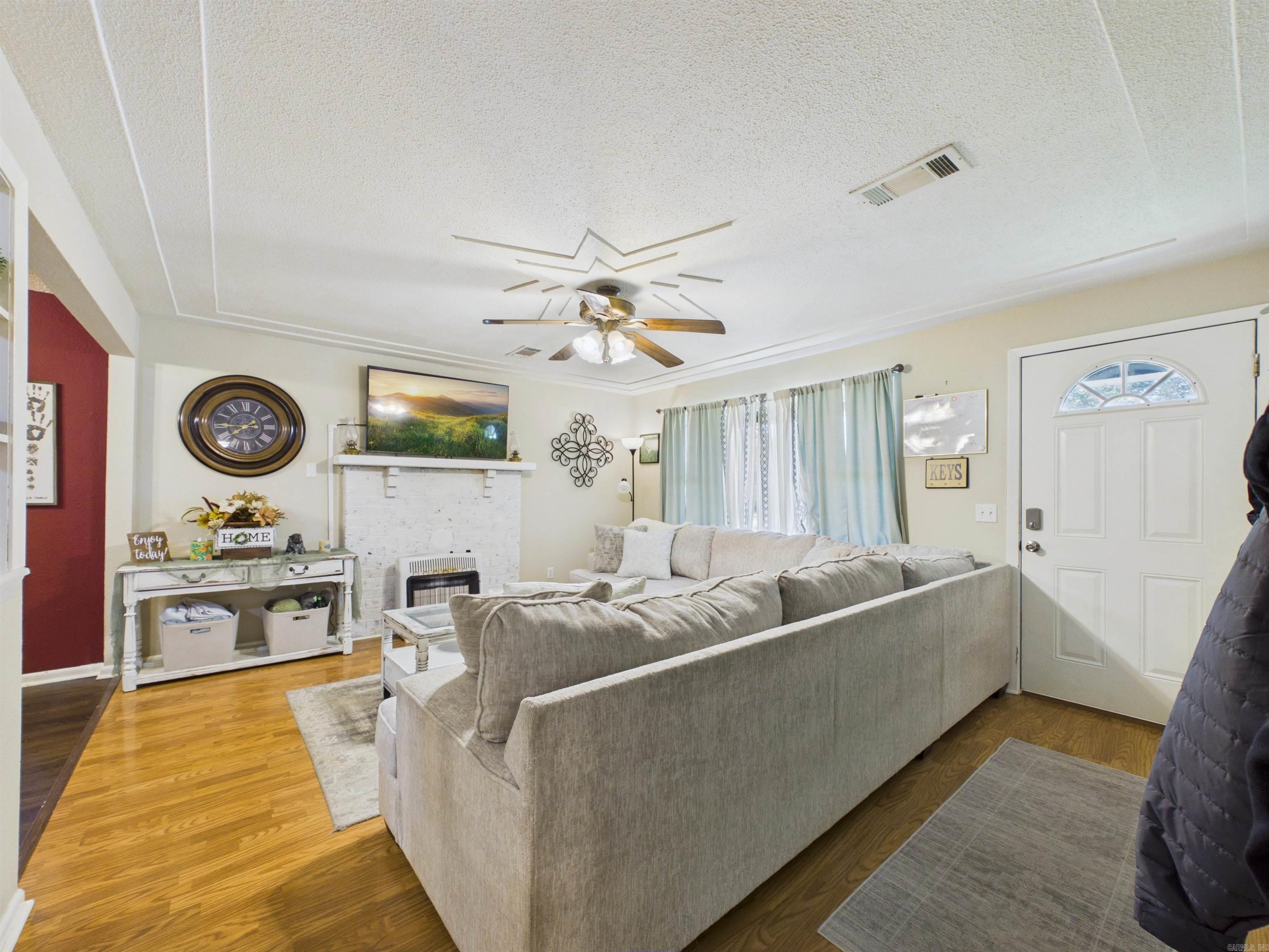 GREEN ACRES - Residential