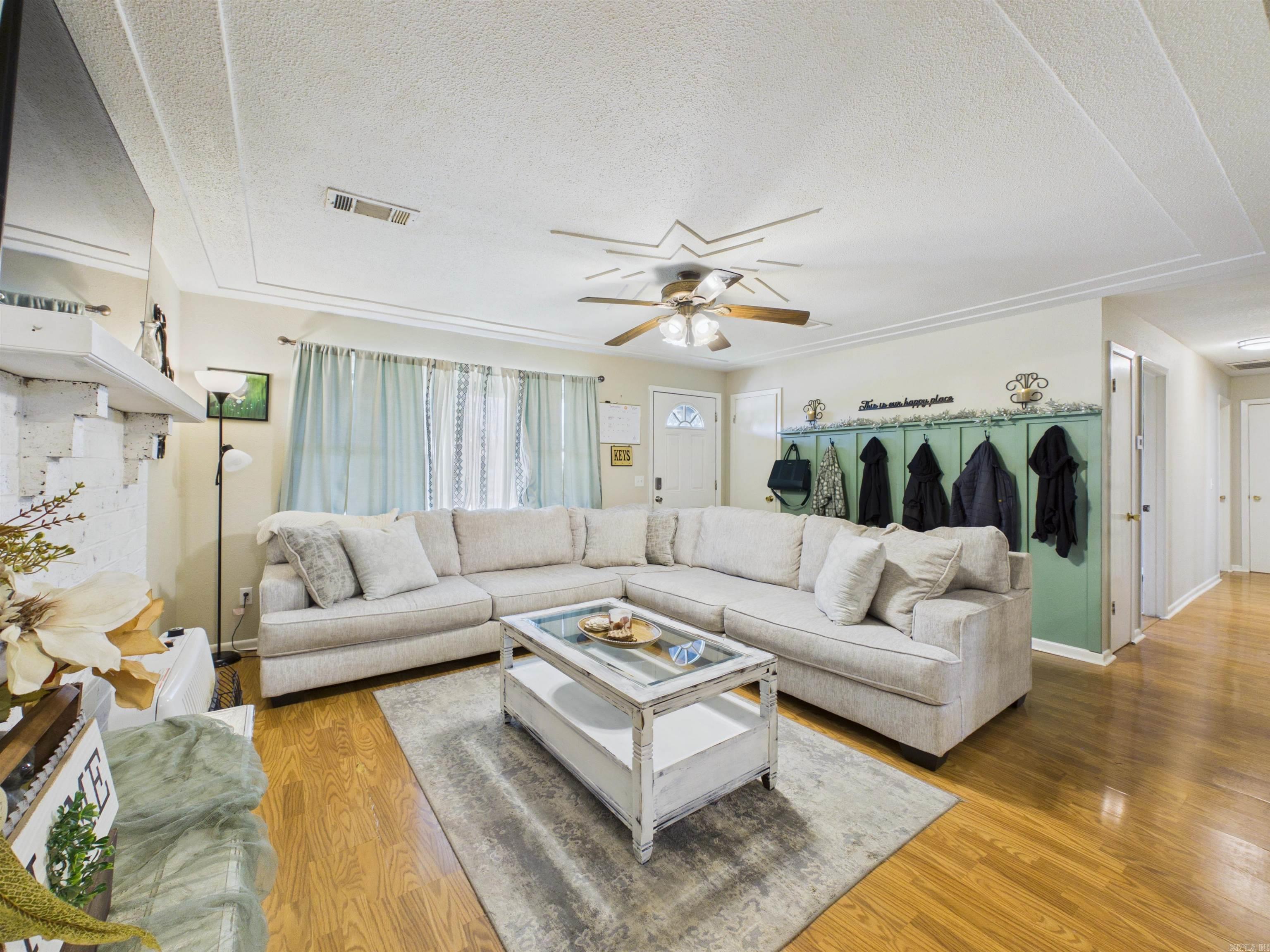 GREEN ACRES - Residential
