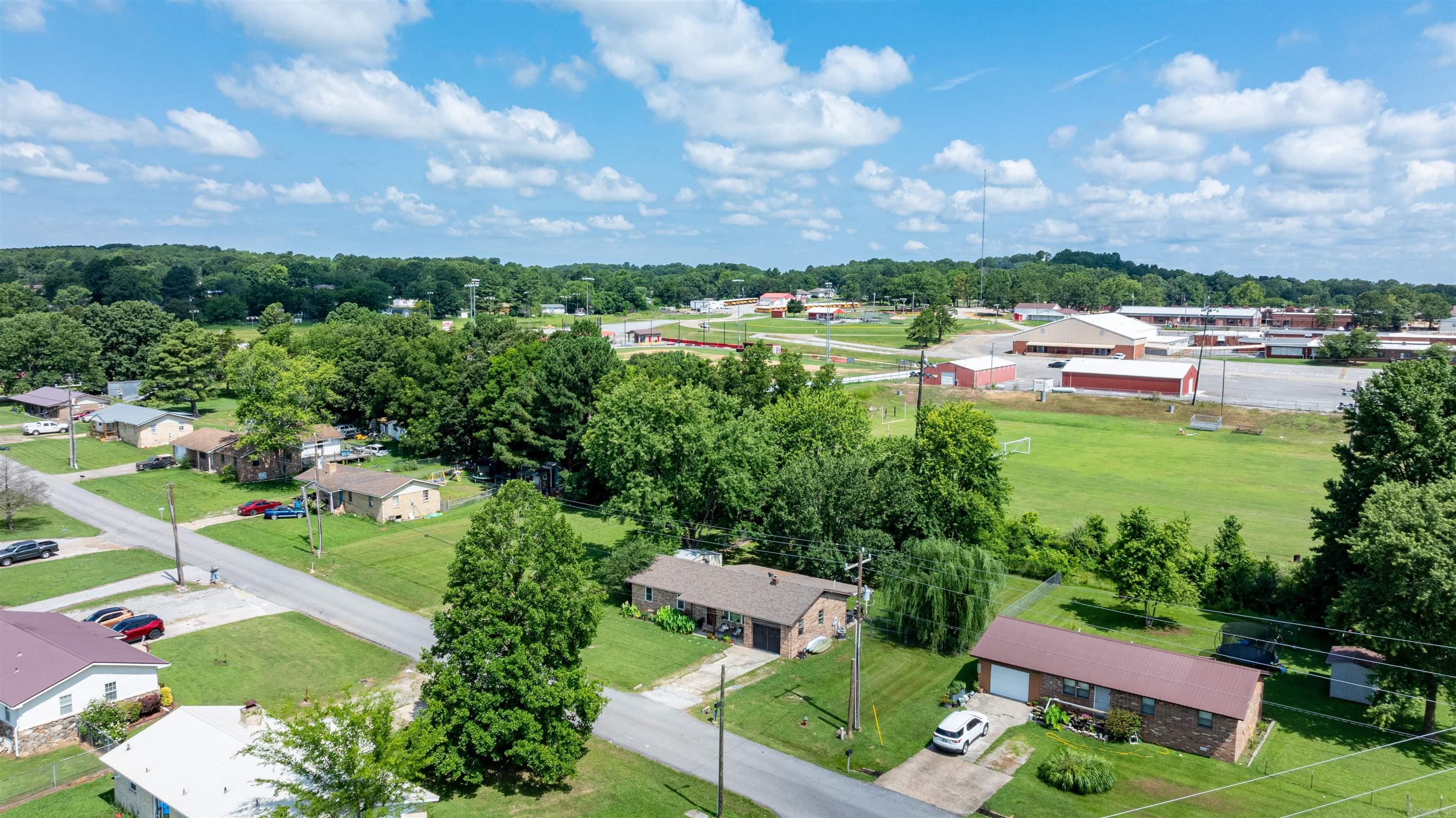 GREEN ACRES - Residential