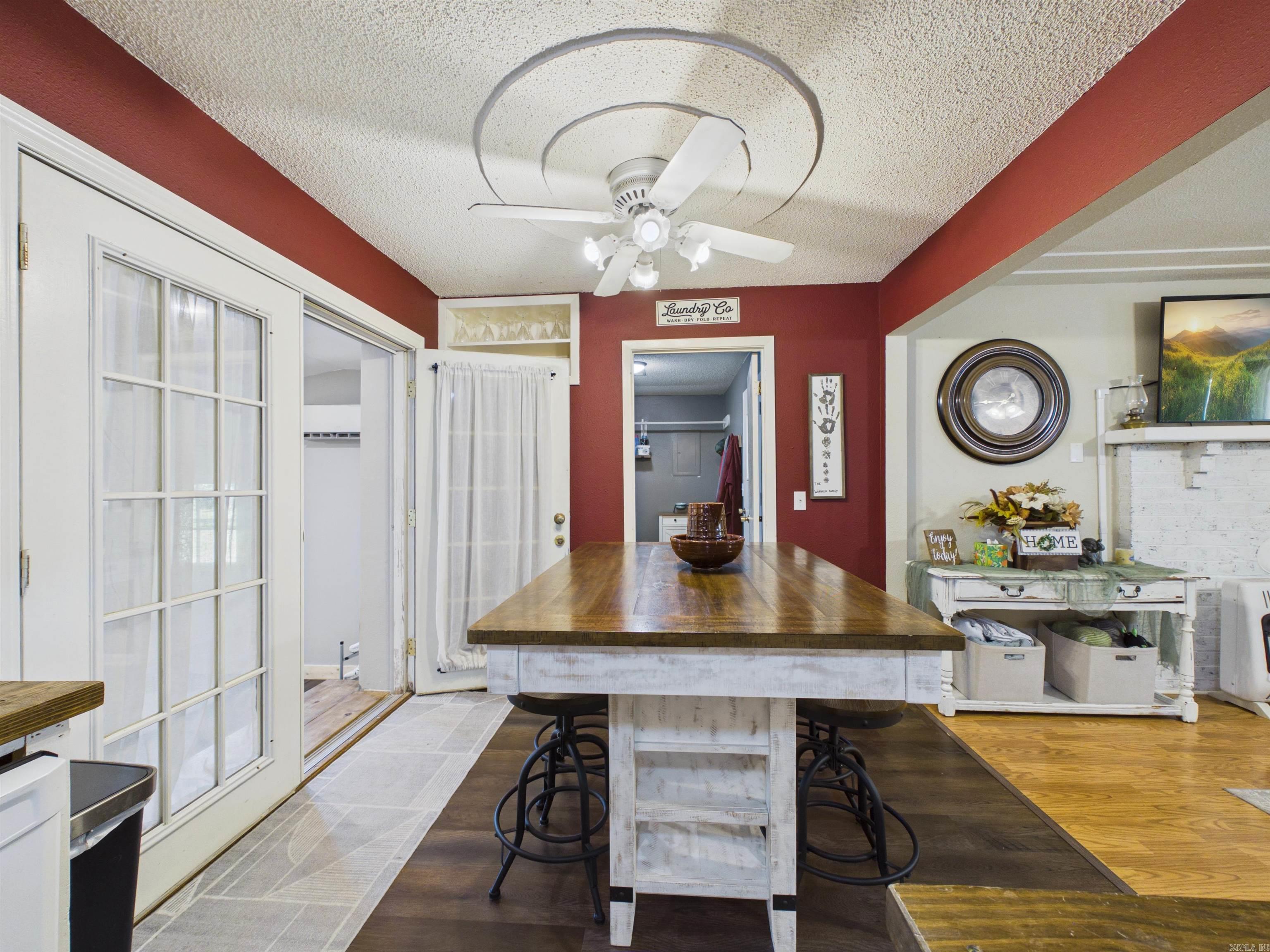 GREEN ACRES - Residential