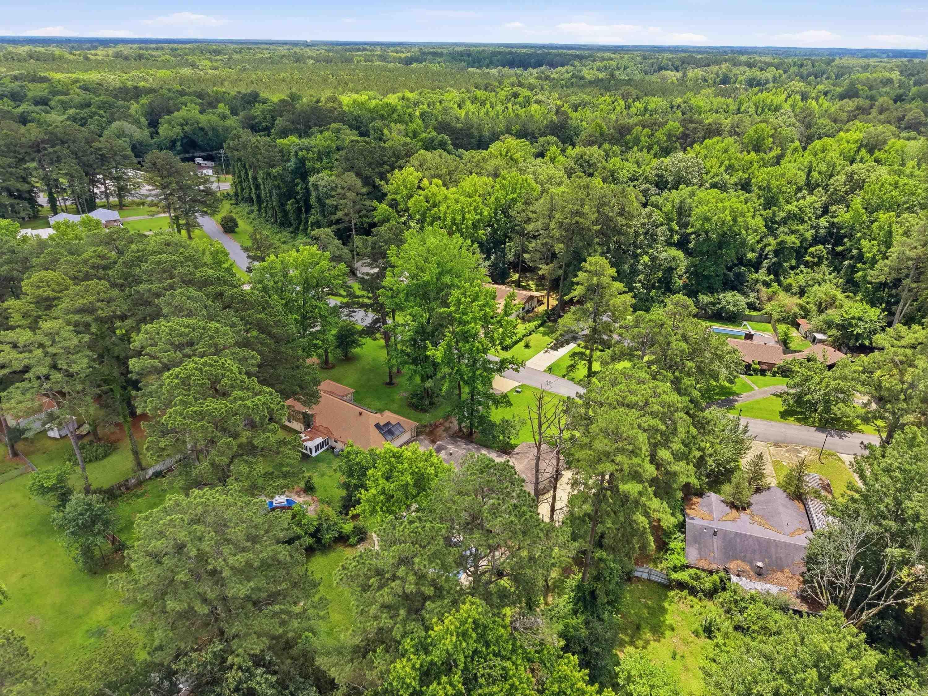 Pine Wood - Residential
