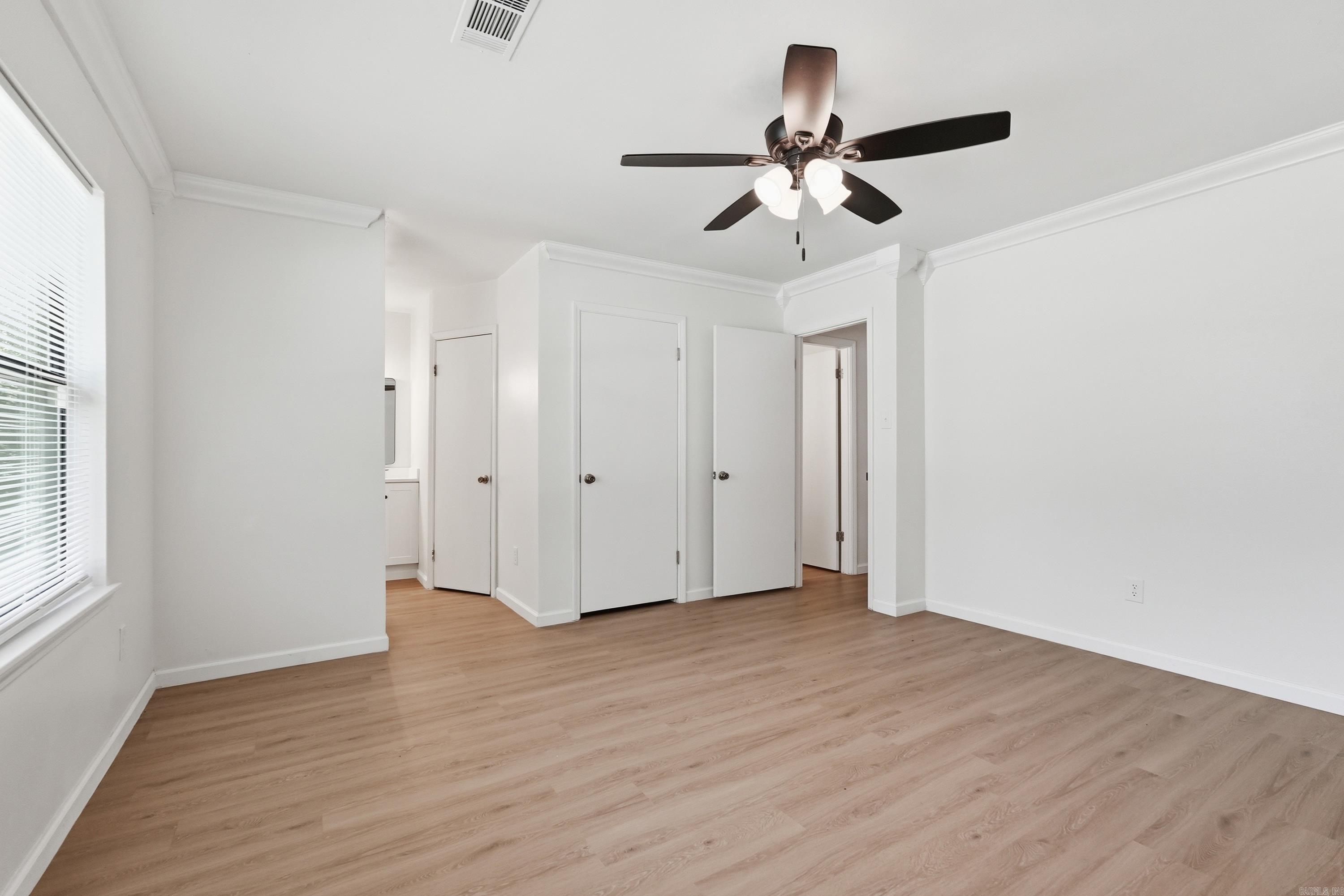Pine Wood - Residential