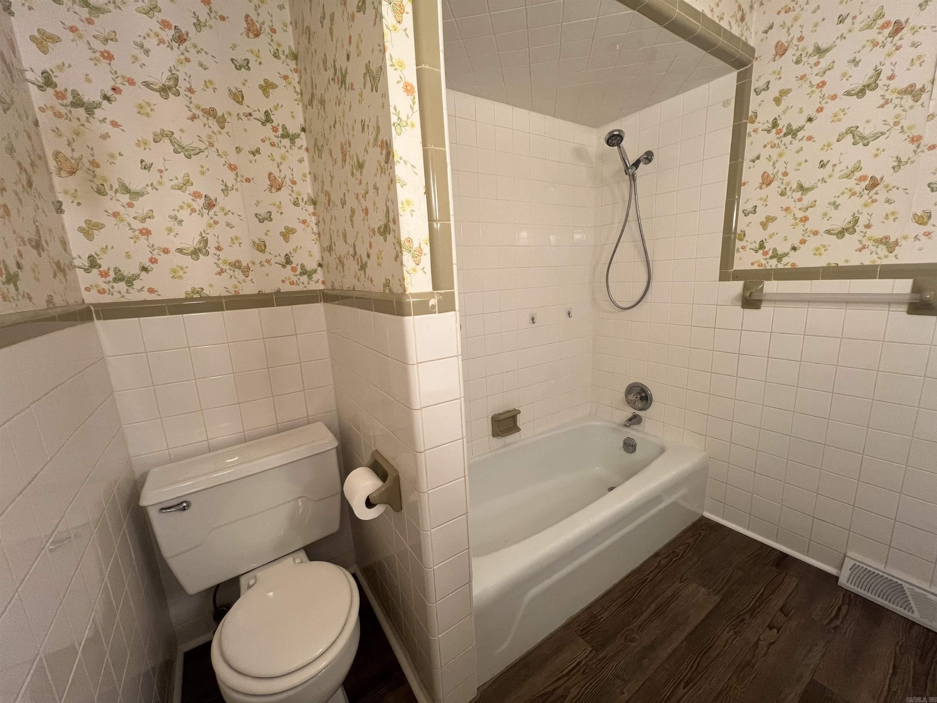 PIGGOTT - Residential