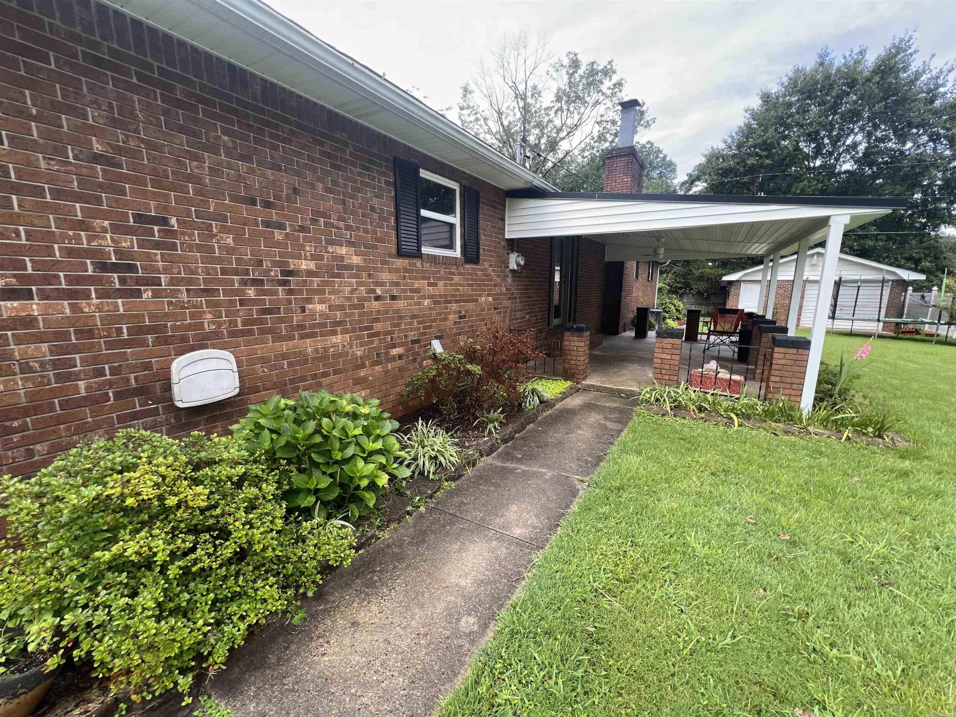 PIGGOTT - Residential