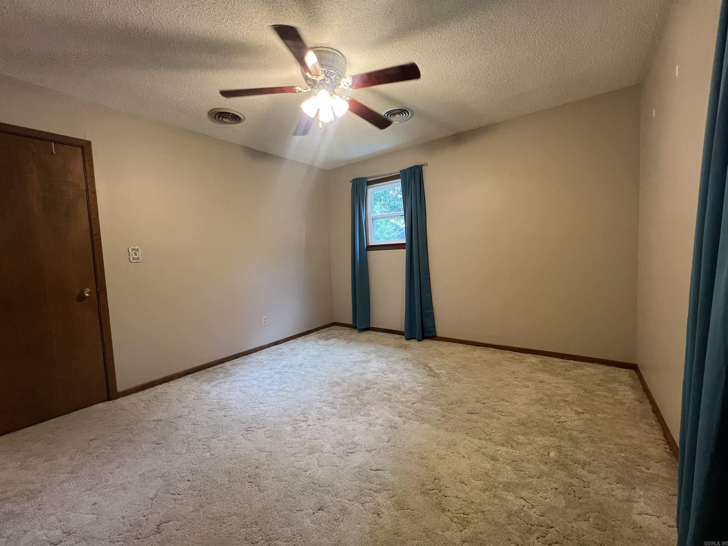 PIGGOTT - Residential