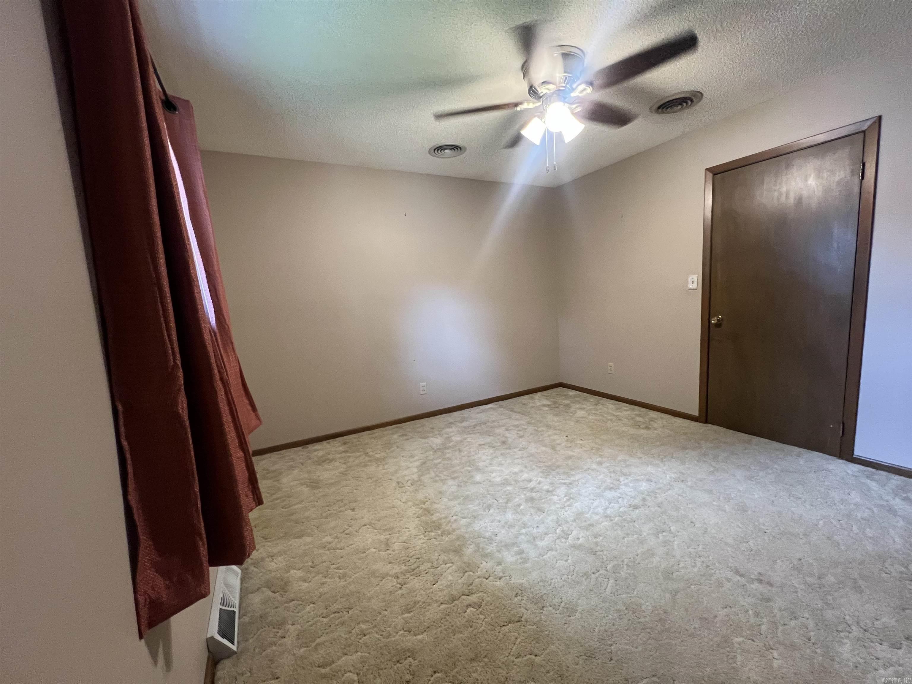PIGGOTT - Residential