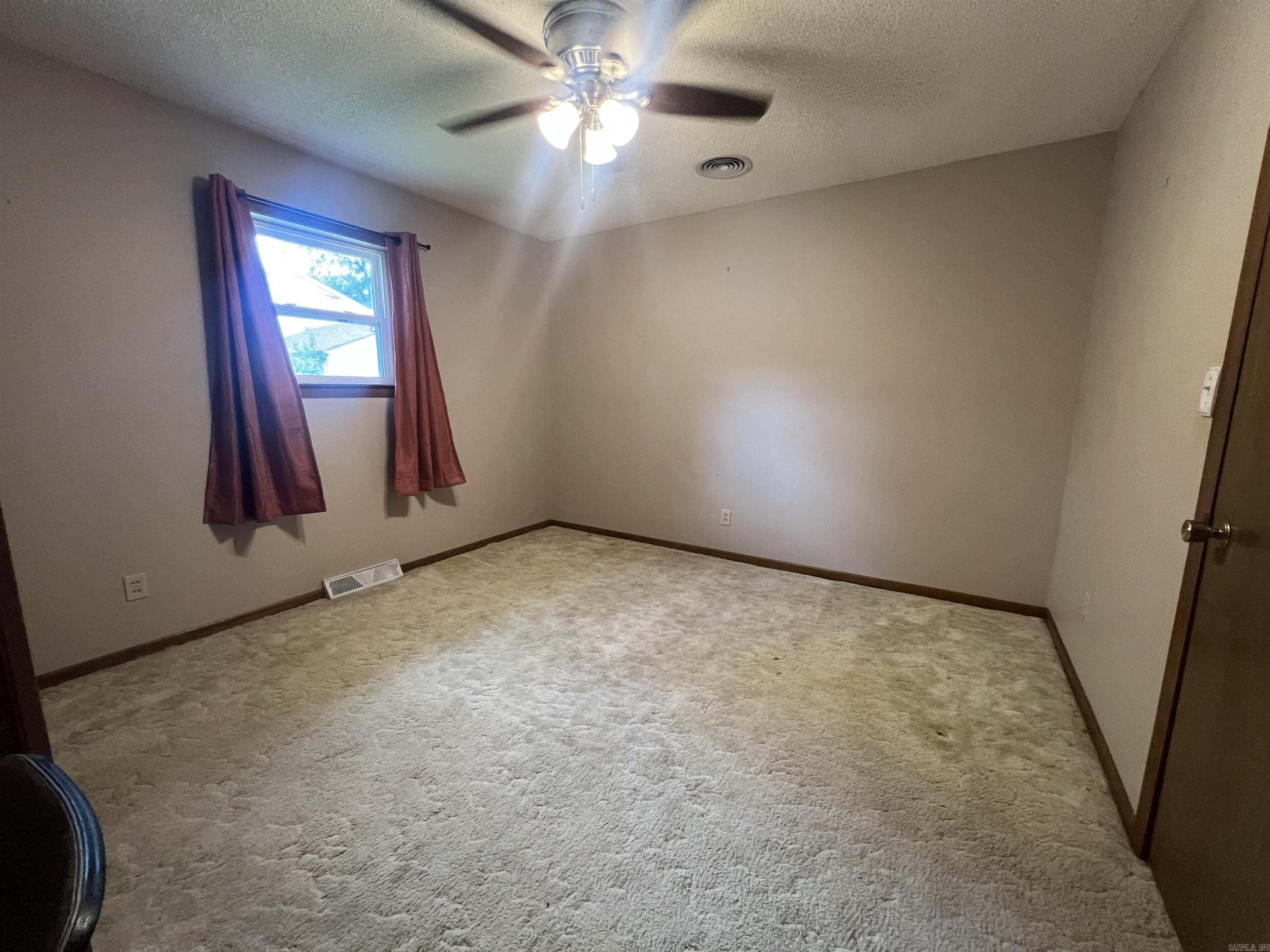 PIGGOTT - Residential