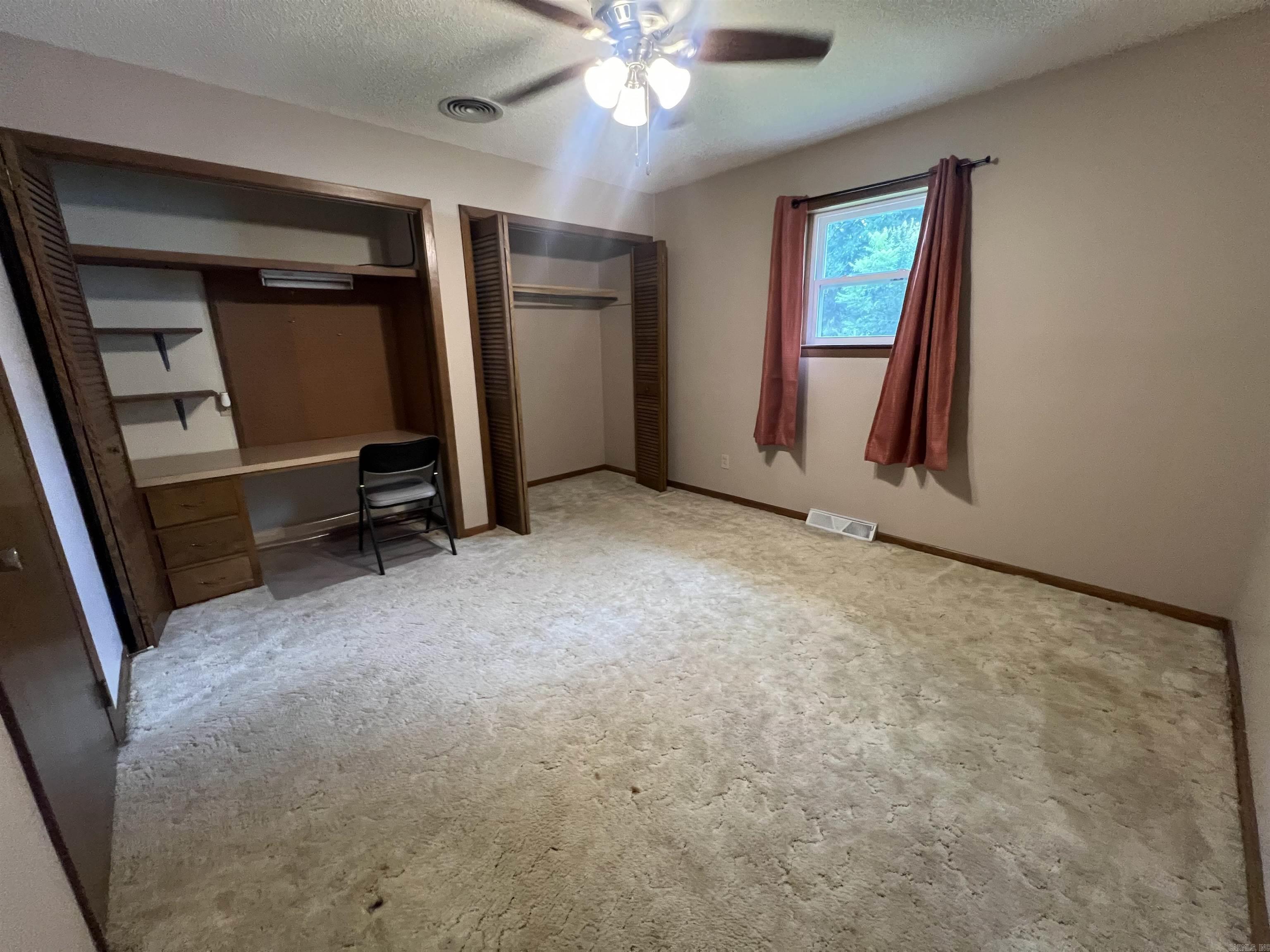 PIGGOTT - Residential