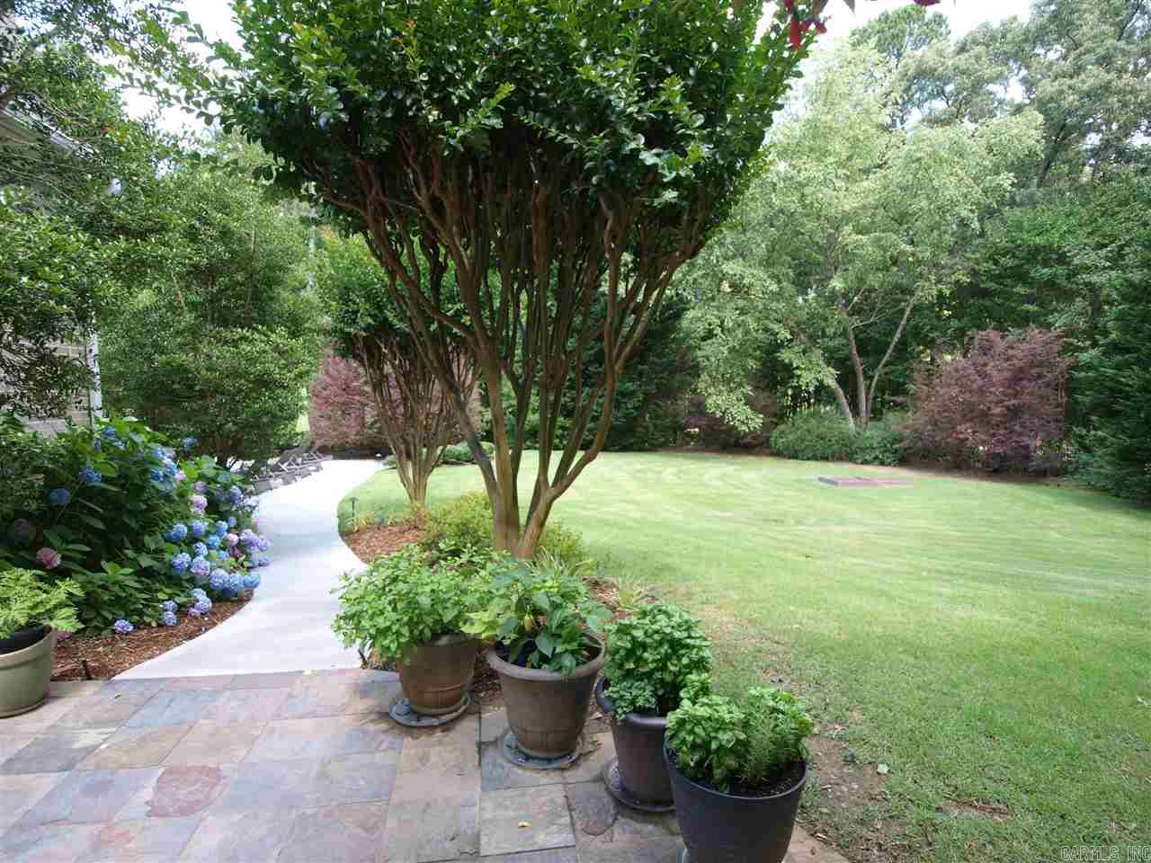 CHENAL DOWNS - Residential