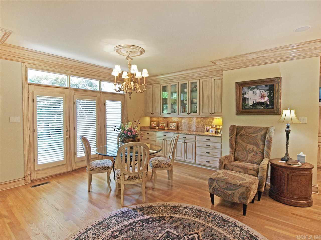 CHENAL DOWNS - Residential