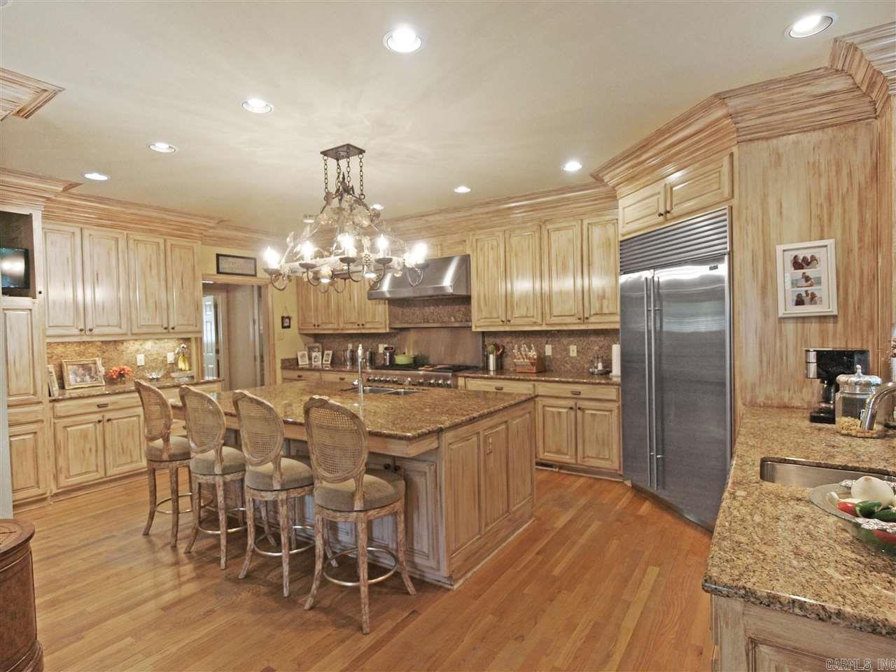 CHENAL DOWNS - Residential