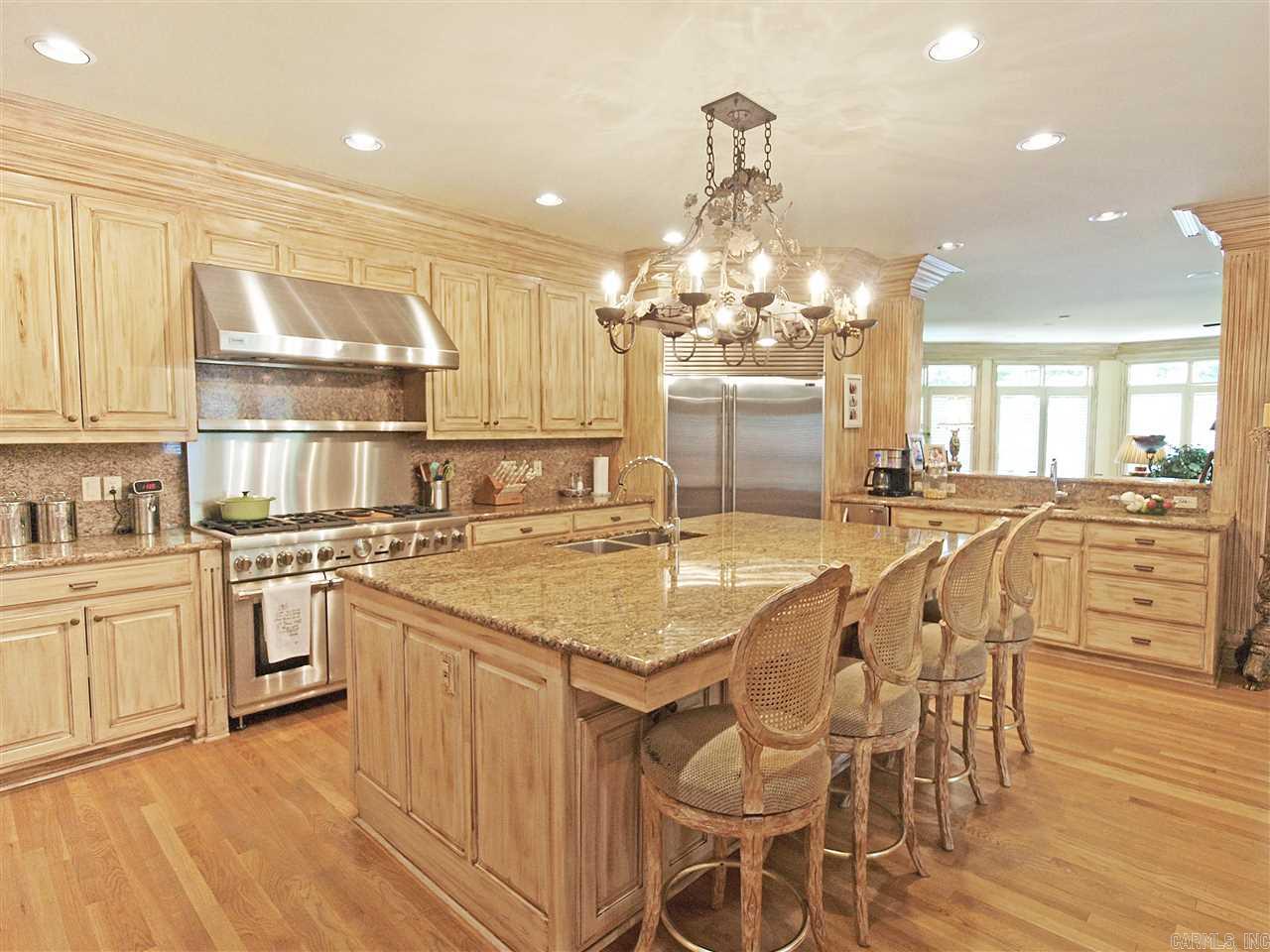 CHENAL DOWNS - Residential
