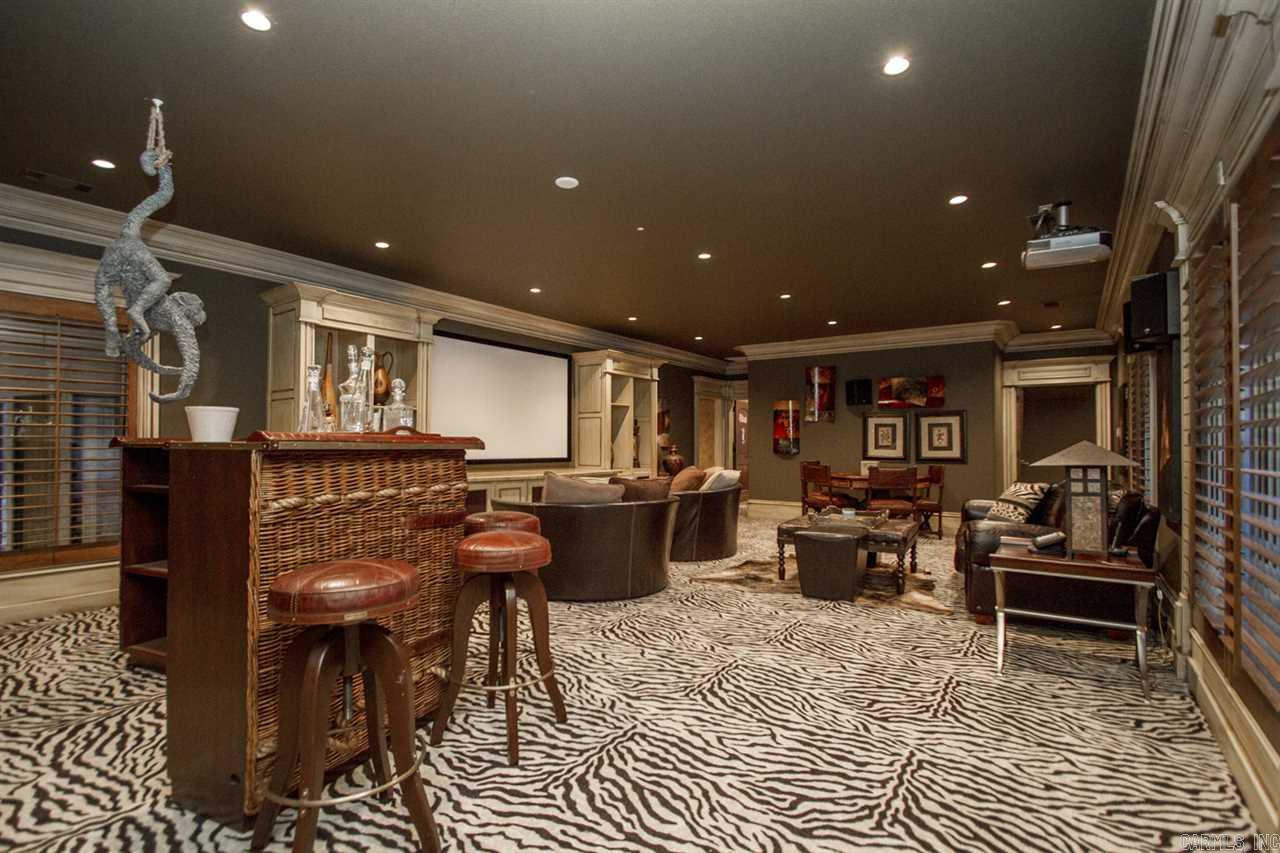 CHENAL DOWNS - Residential