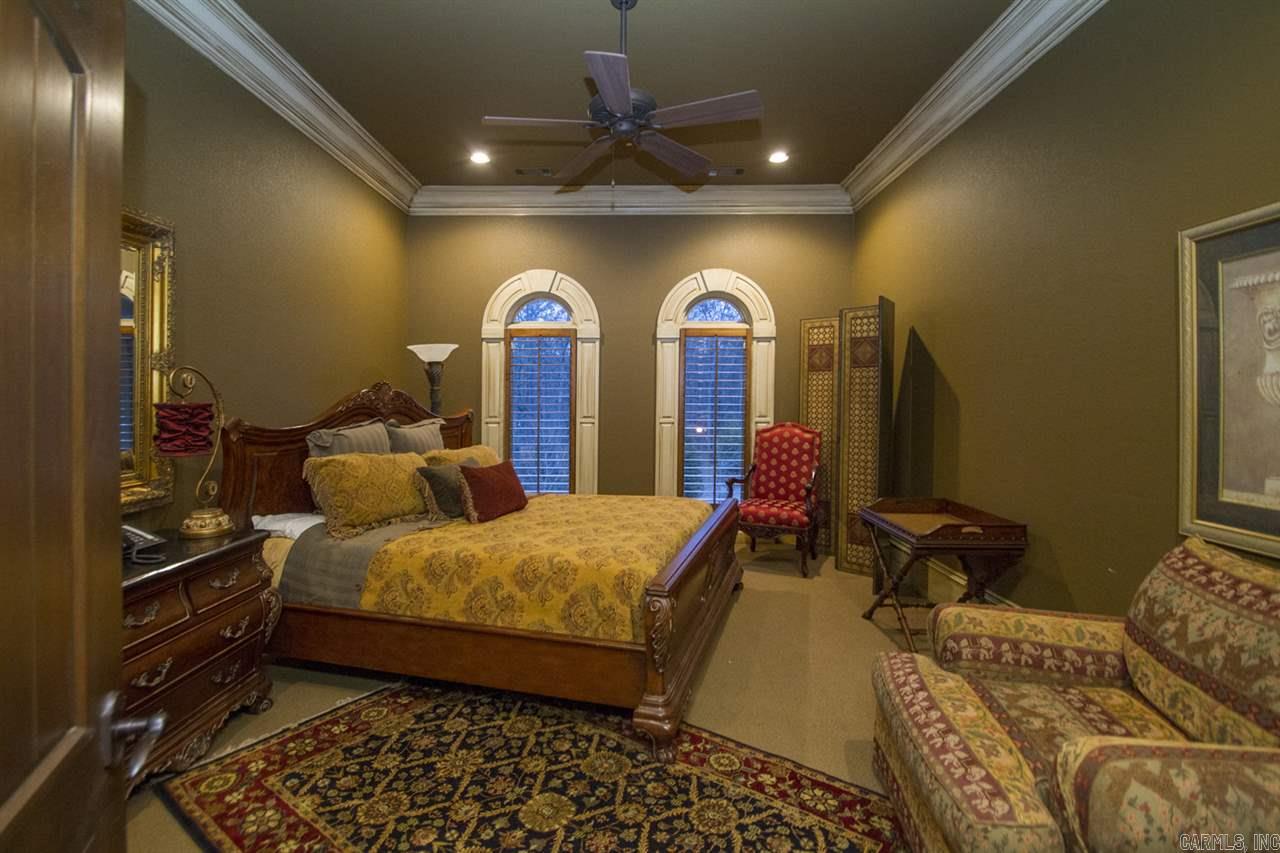 CHENAL DOWNS - Residential