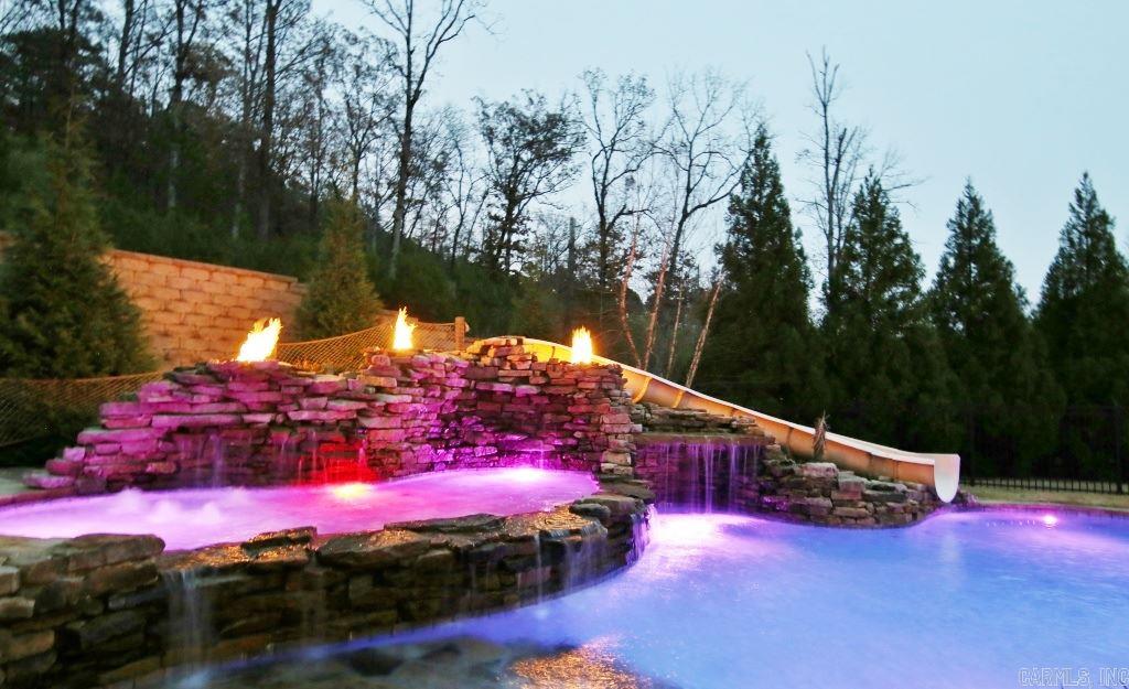 CHENAL DOWNS - Residential