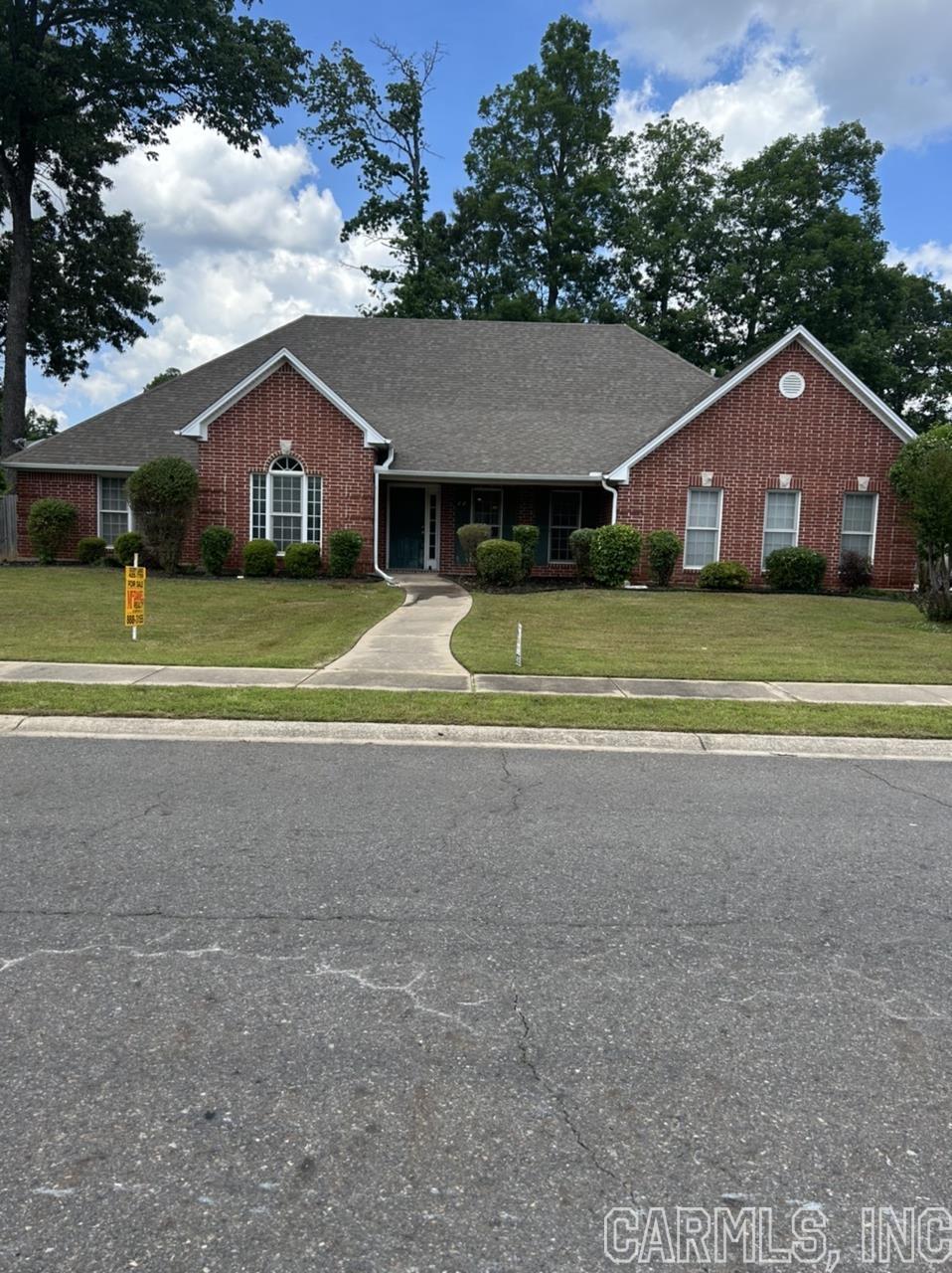 LONGHILLS VILLAGE - Residential