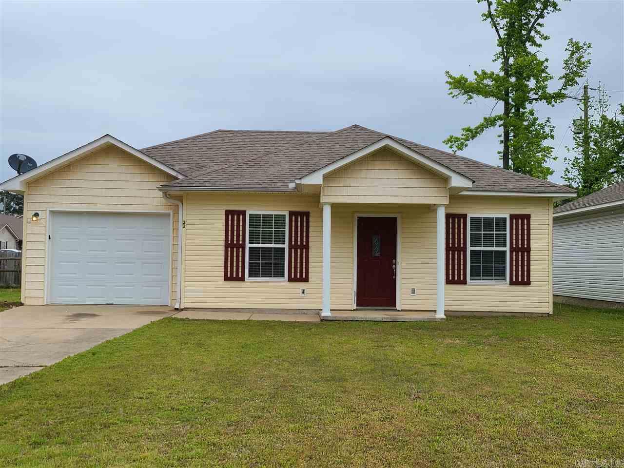 3 bedroom 2 bath home with 1 car garage. Fresh paint and new flooring throughout. Kitchen appliances included. Washer/dryer hook ups. No pets. Lease terms $1100 security deposit, $40 application fee. Apply online at c21prjxrentals.com