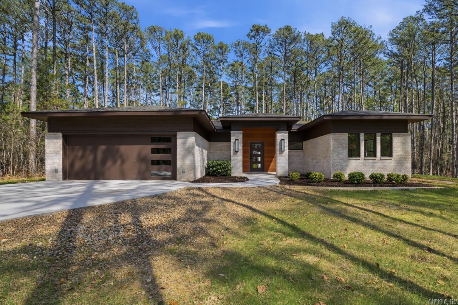 GRAND ISLE - Residential