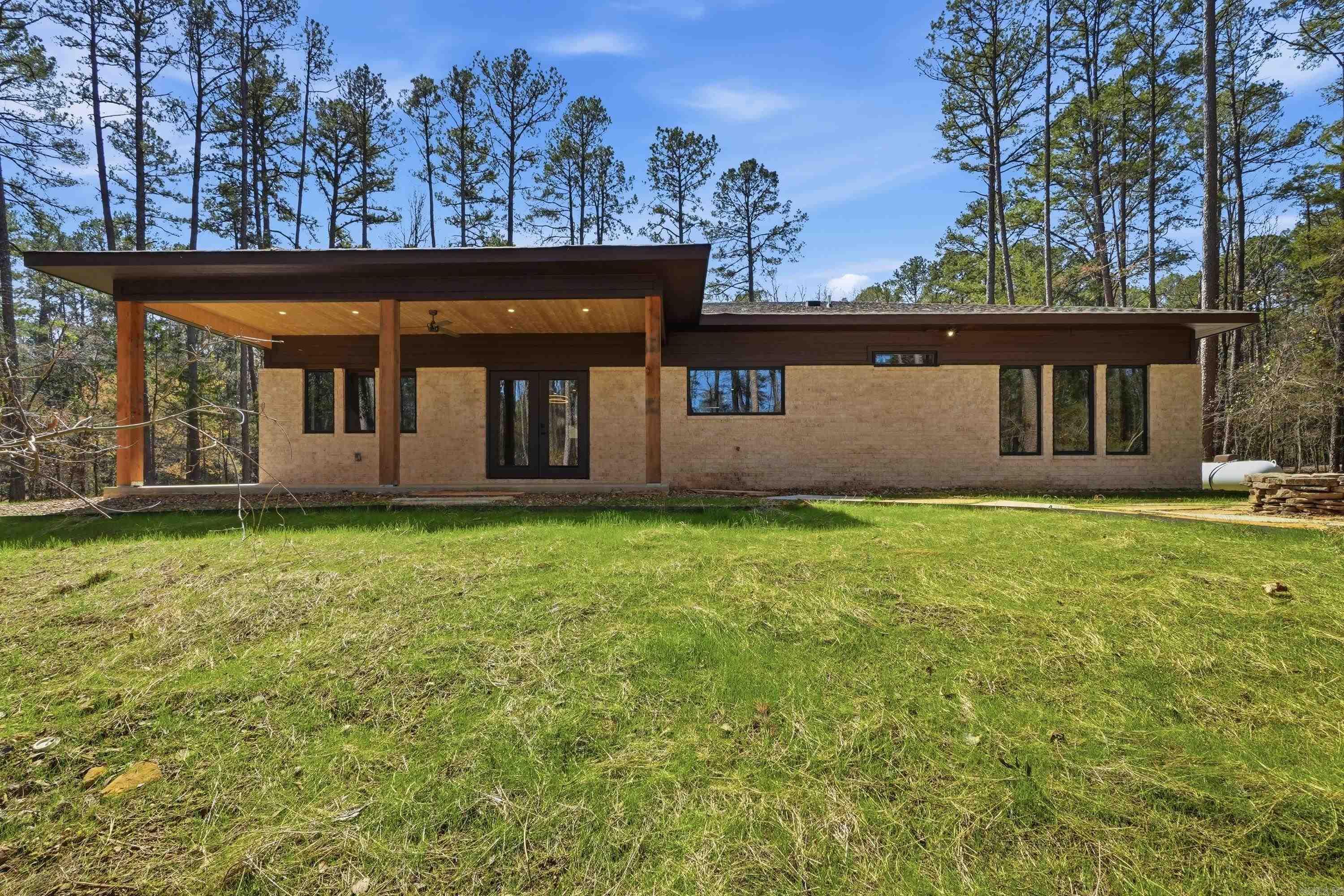 GRAND ISLE - Residential