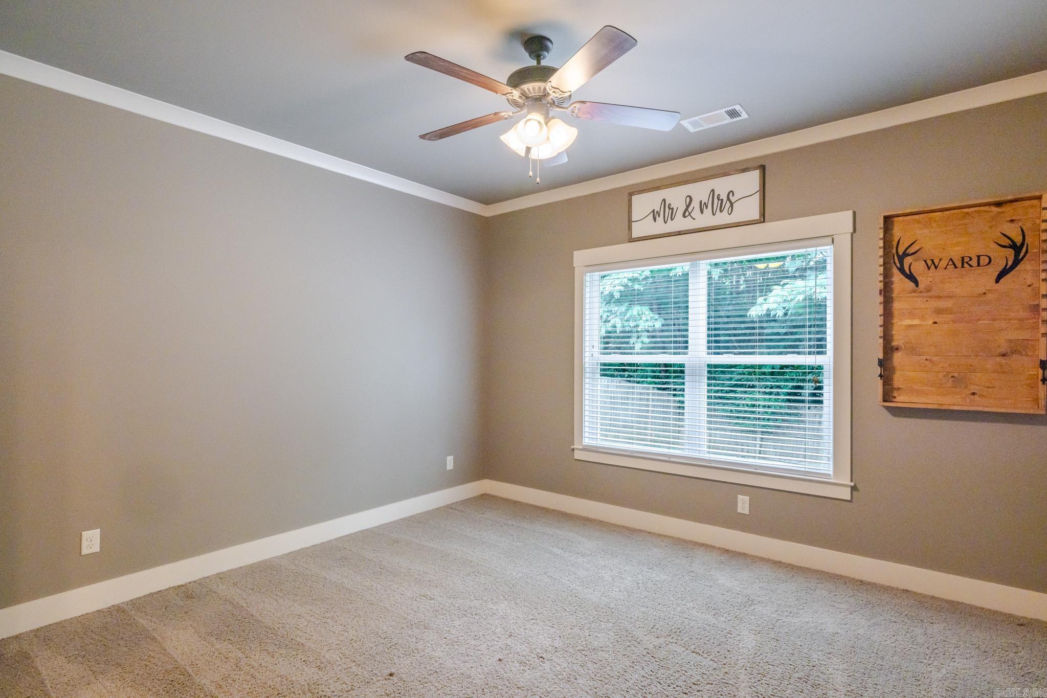 HALEY COURT - Residential