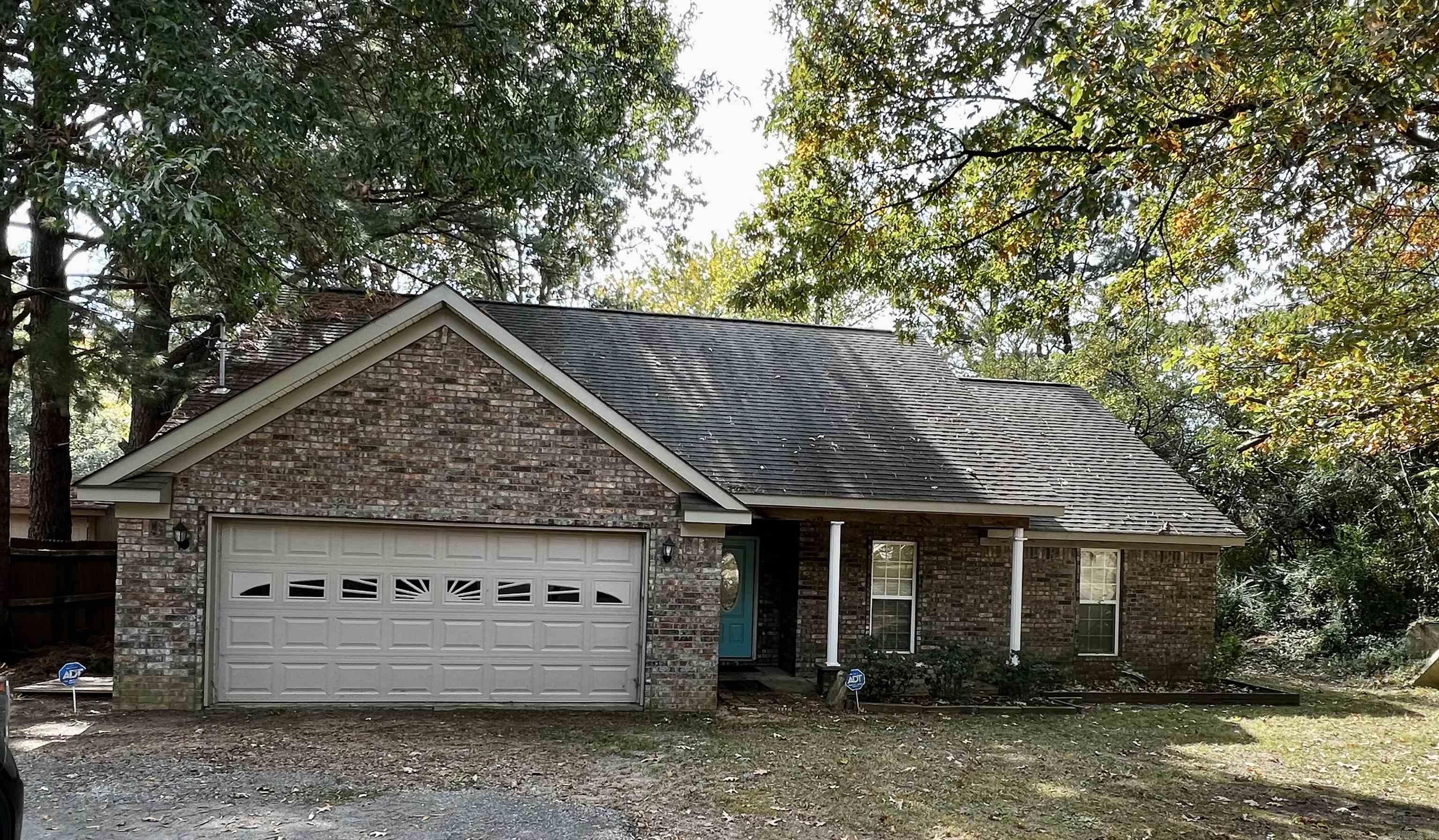 This 3 Bedroom, 2 Bathroom home has 1,518 SqFt and sits on 0.50 +/- Acres. Call to set a showing today.