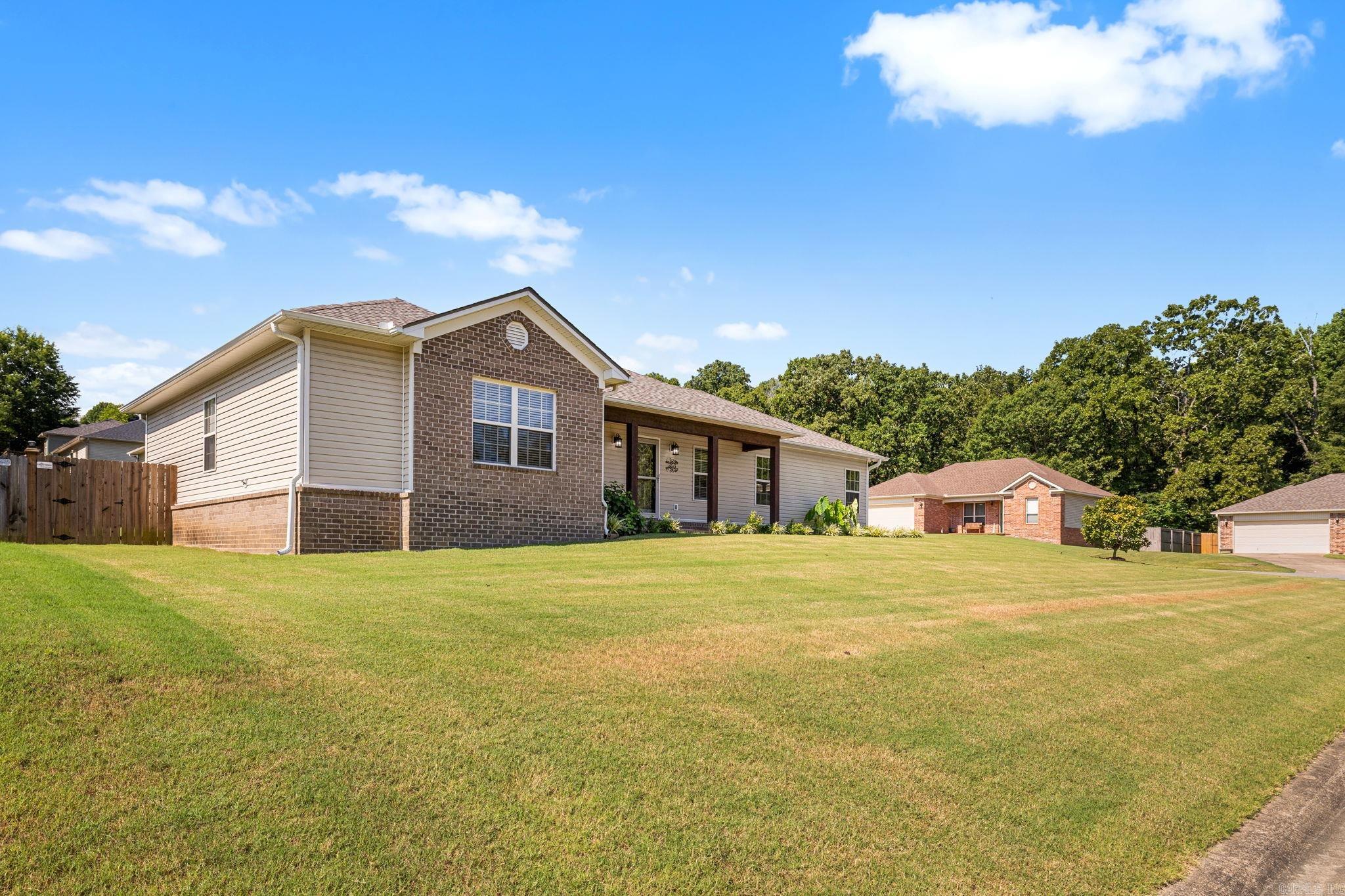 WEATHERING HEIGHTS - Residential