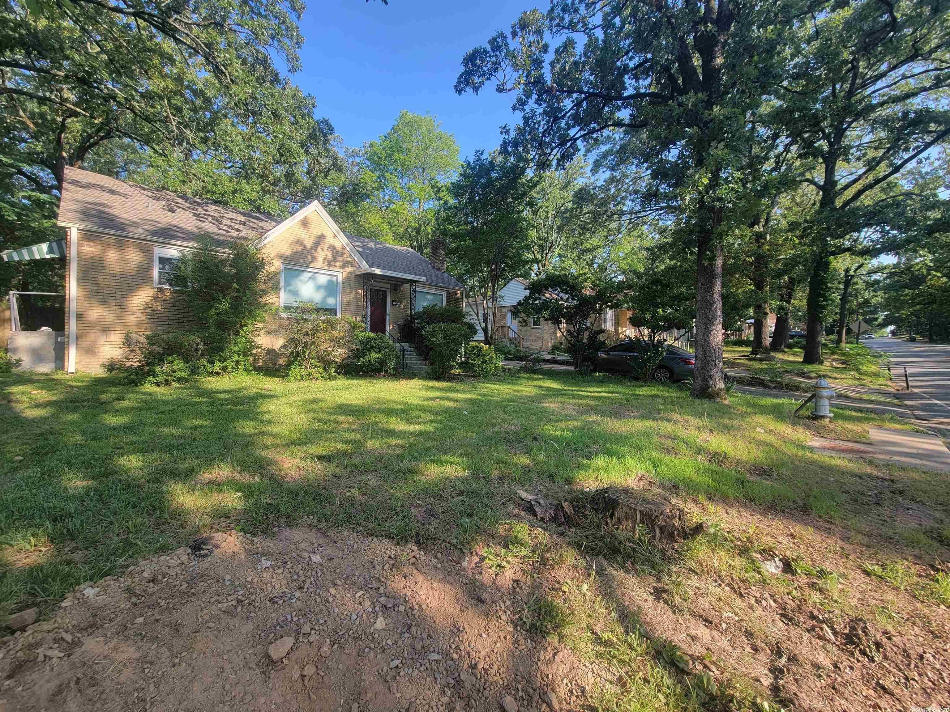 OAK FOREST - Residential Lease