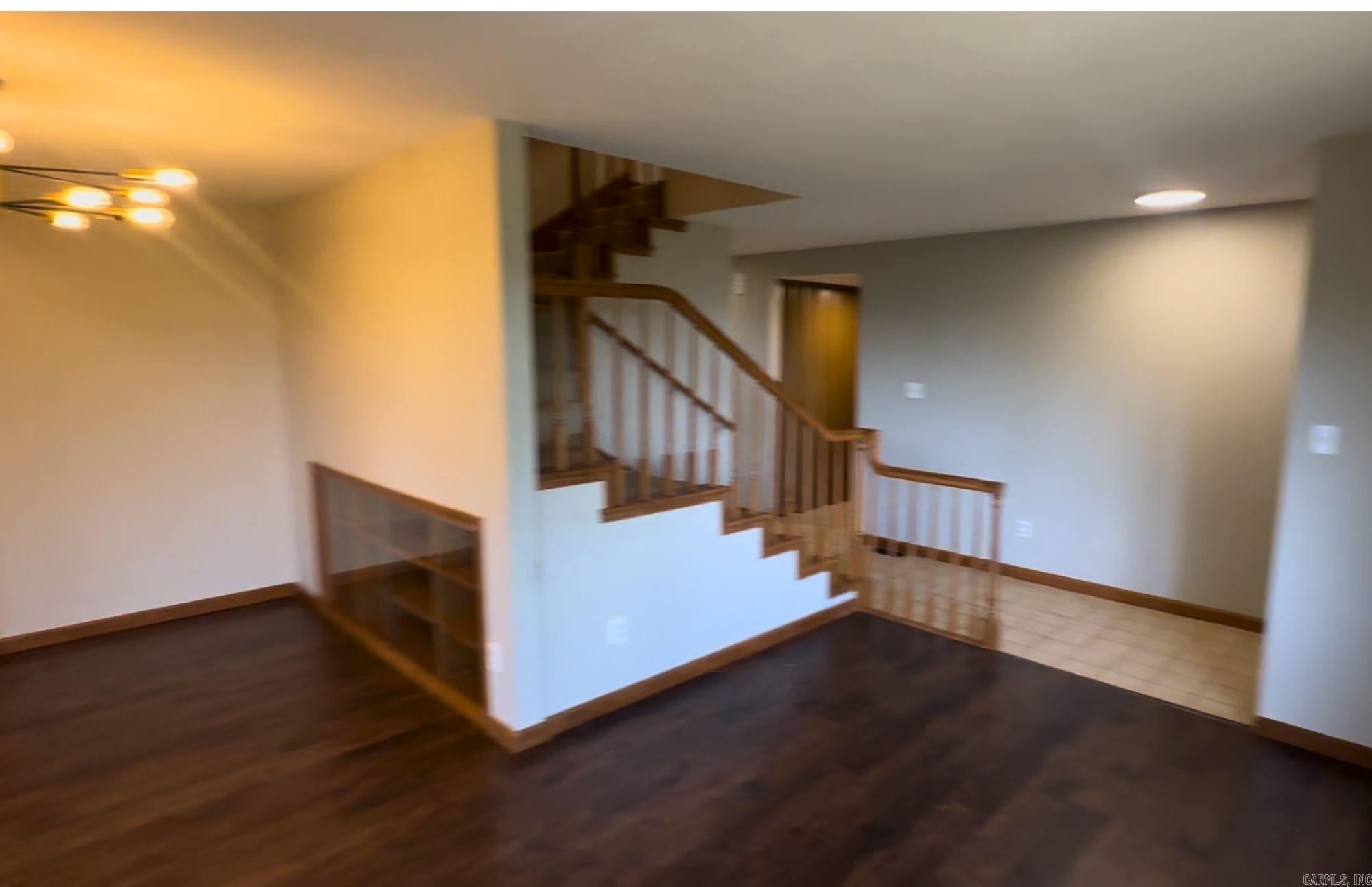 INDIAN HILLS - Residential