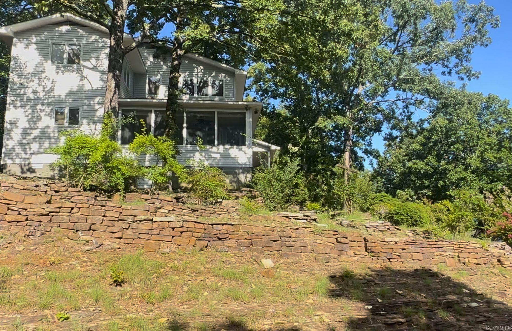 INDIAN HILLS - Residential