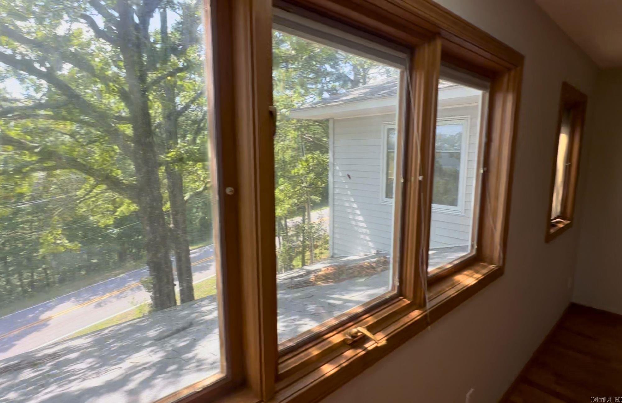 INDIAN HILLS - Residential