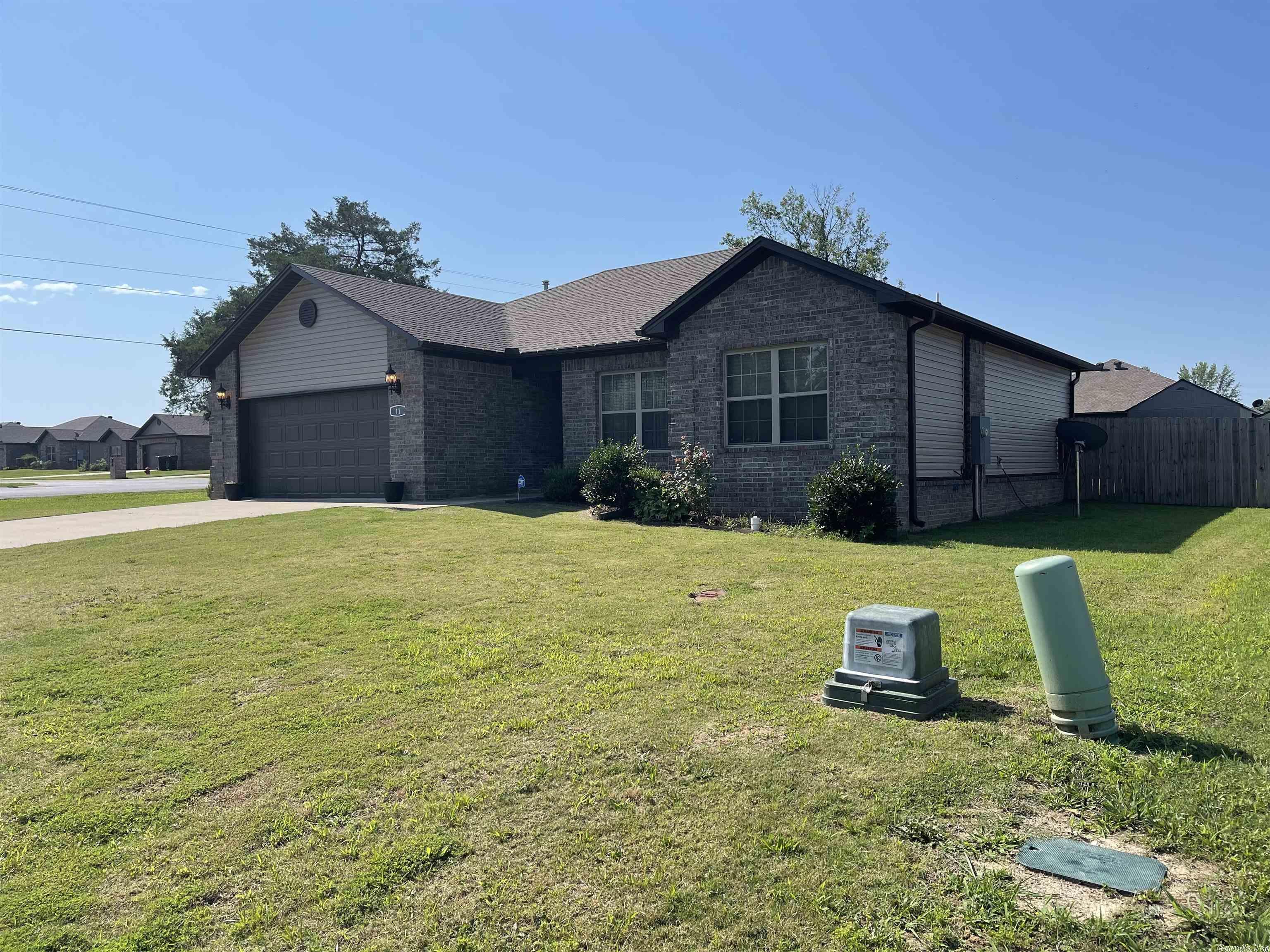 LILLY ANN PLACE - Residential