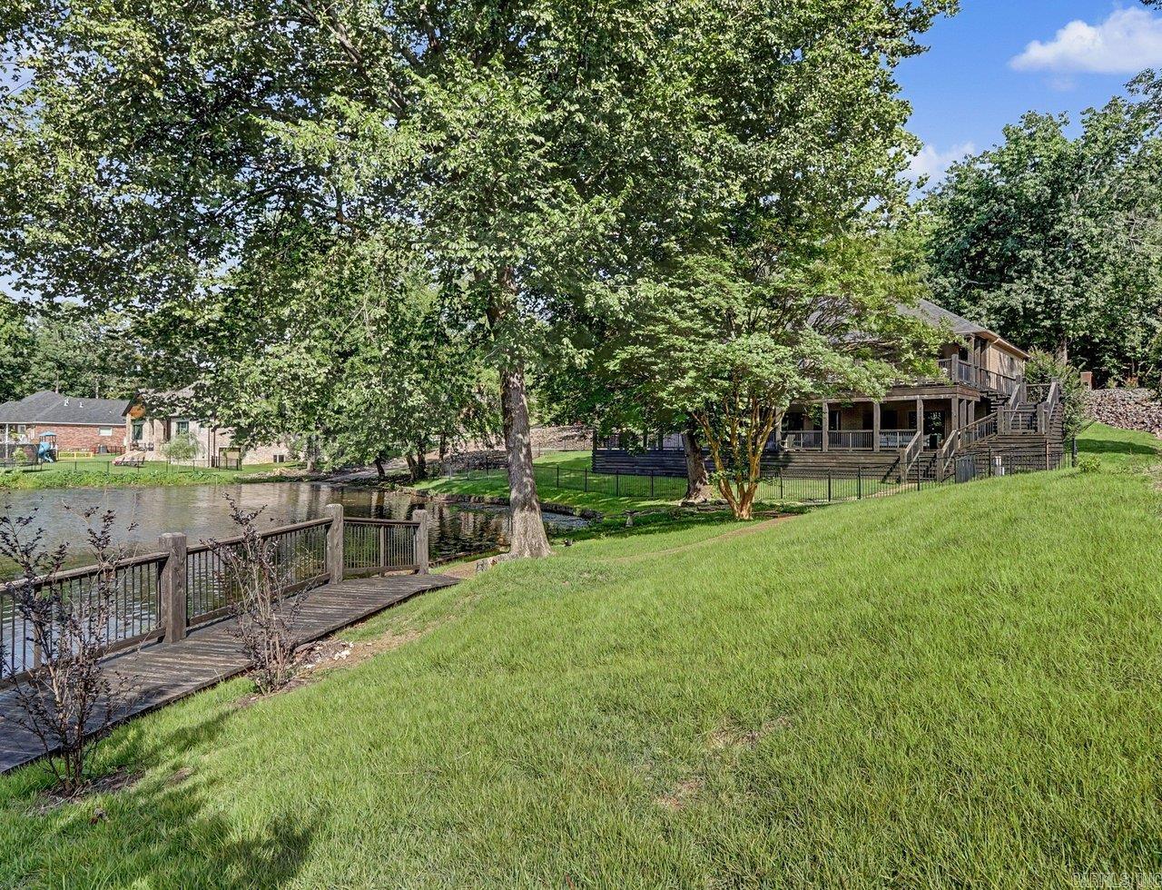 LAKE FOREST SHORES - Residential