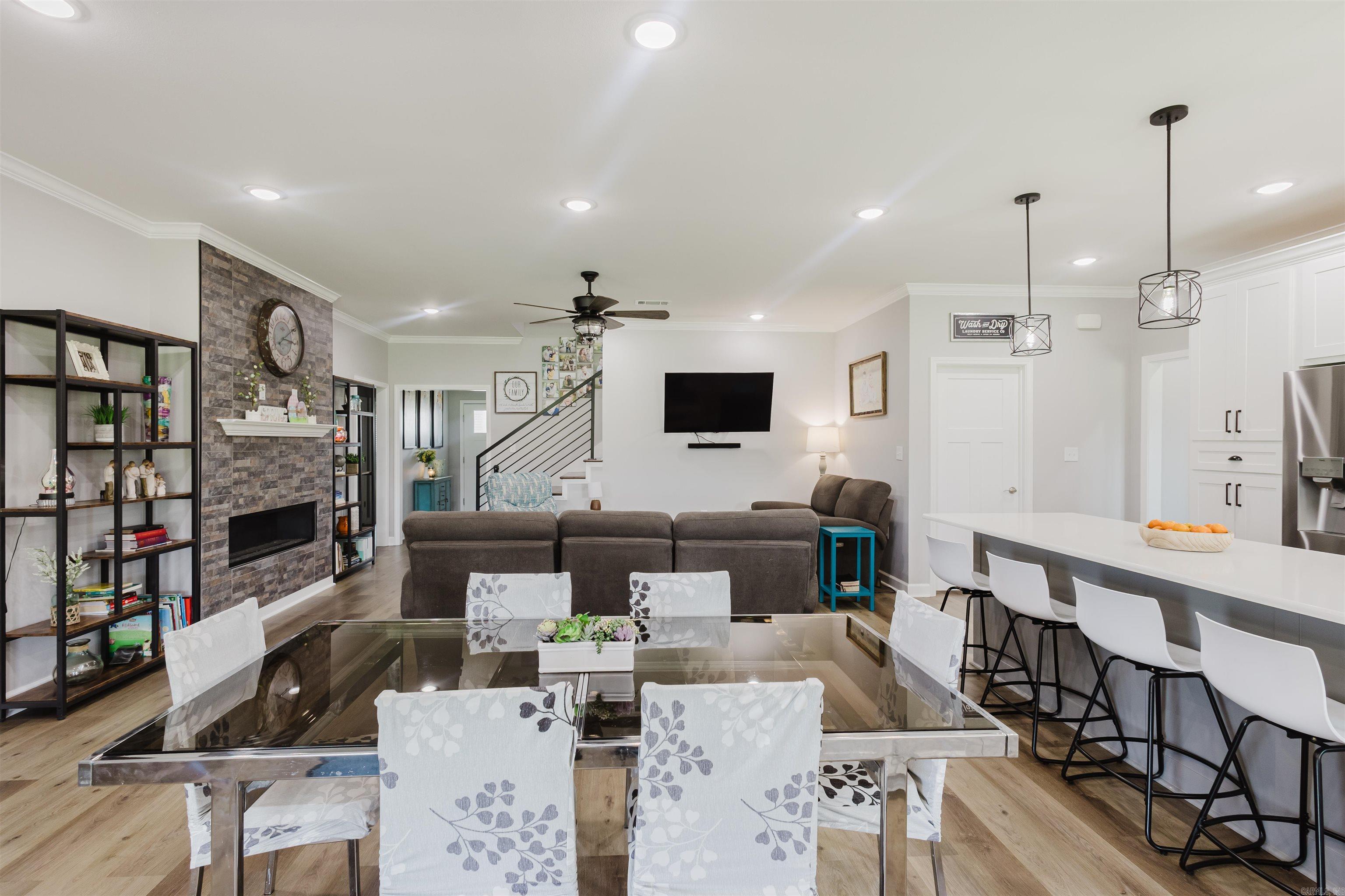 Saddle Creek - Residential