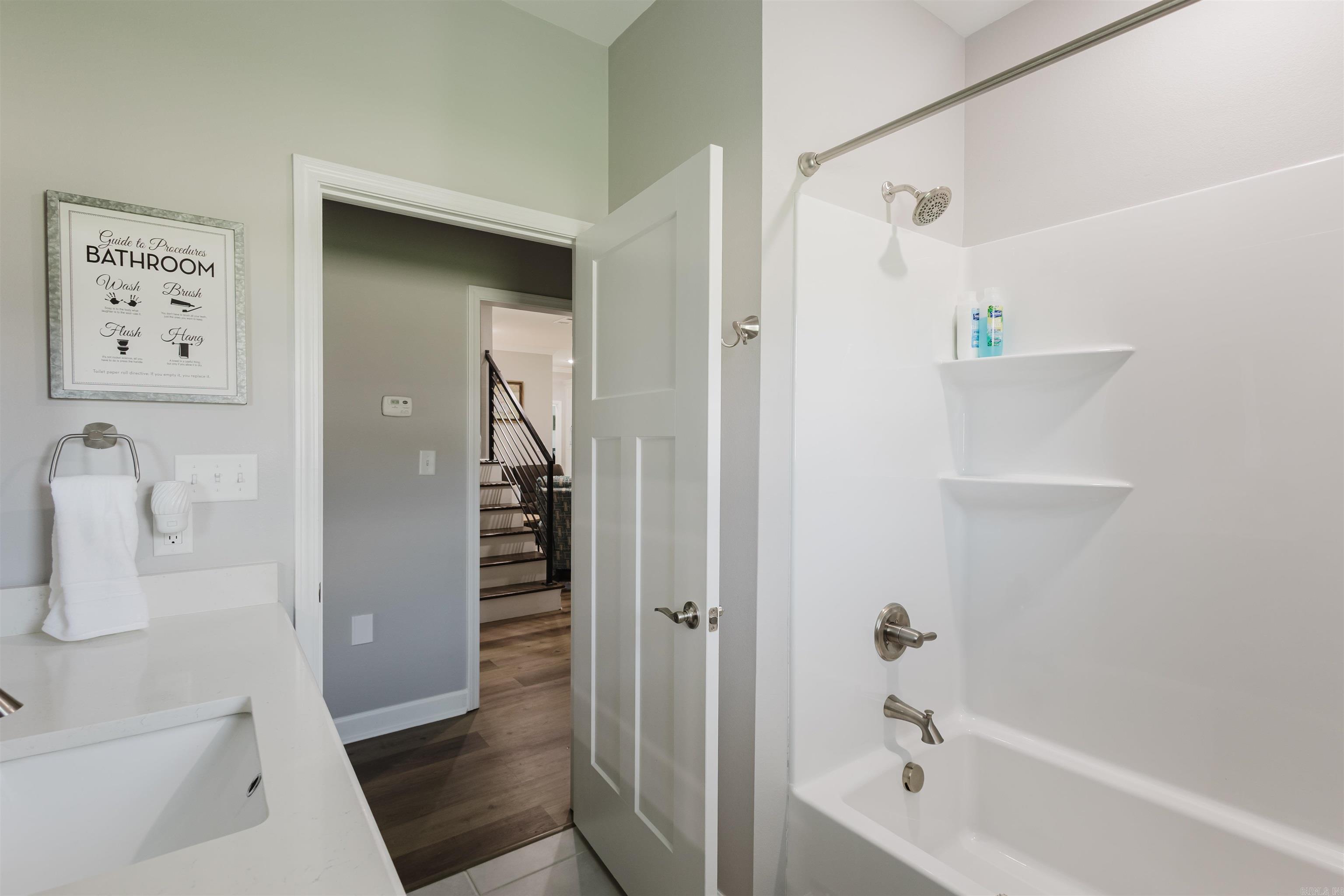 Saddle Creek - Residential