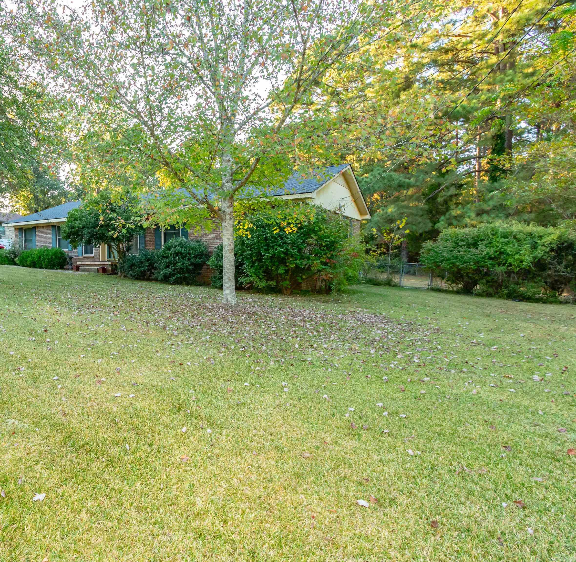 SOUTHERN HILLS - Residential