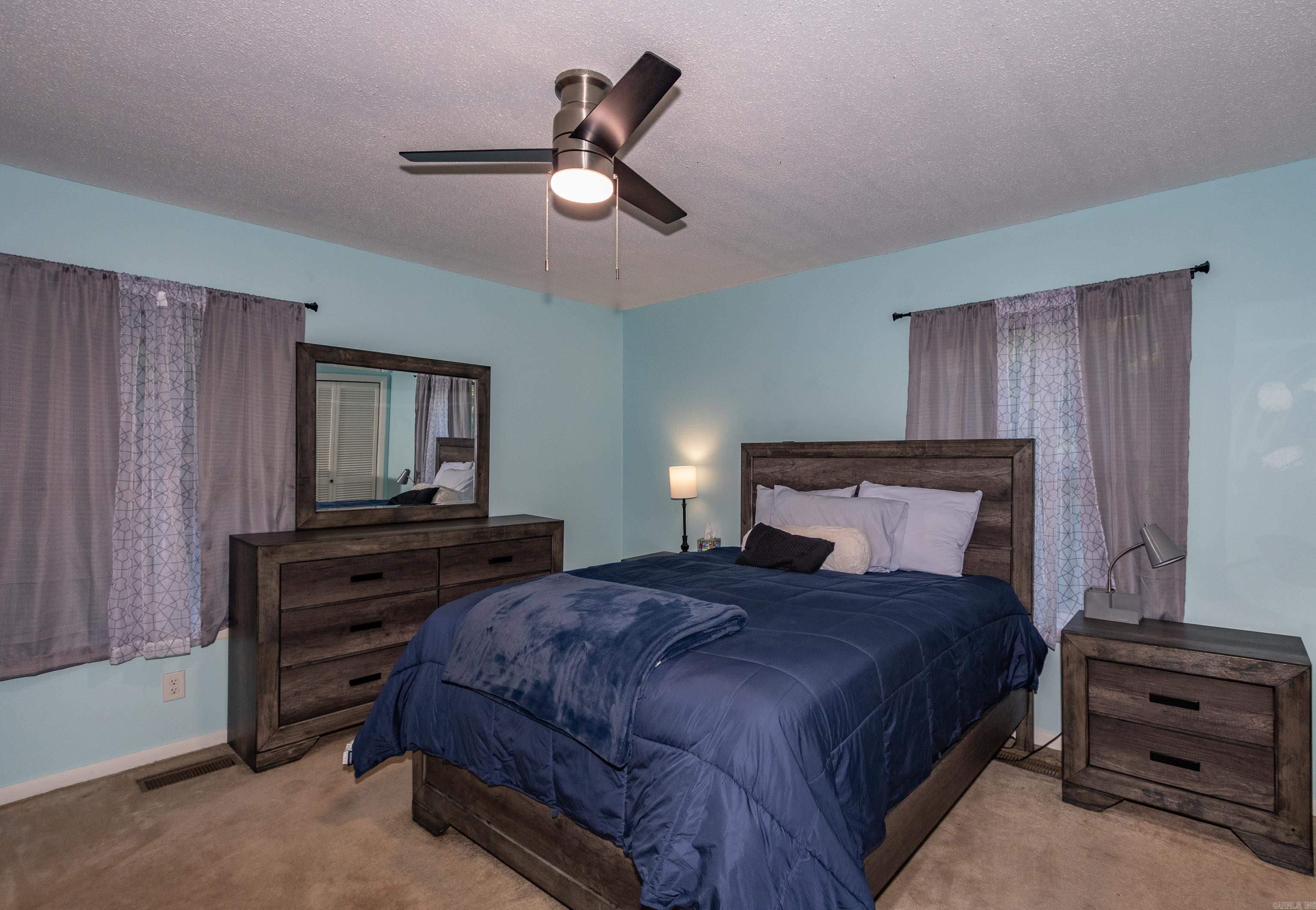 SOUTHERN HILLS - Residential