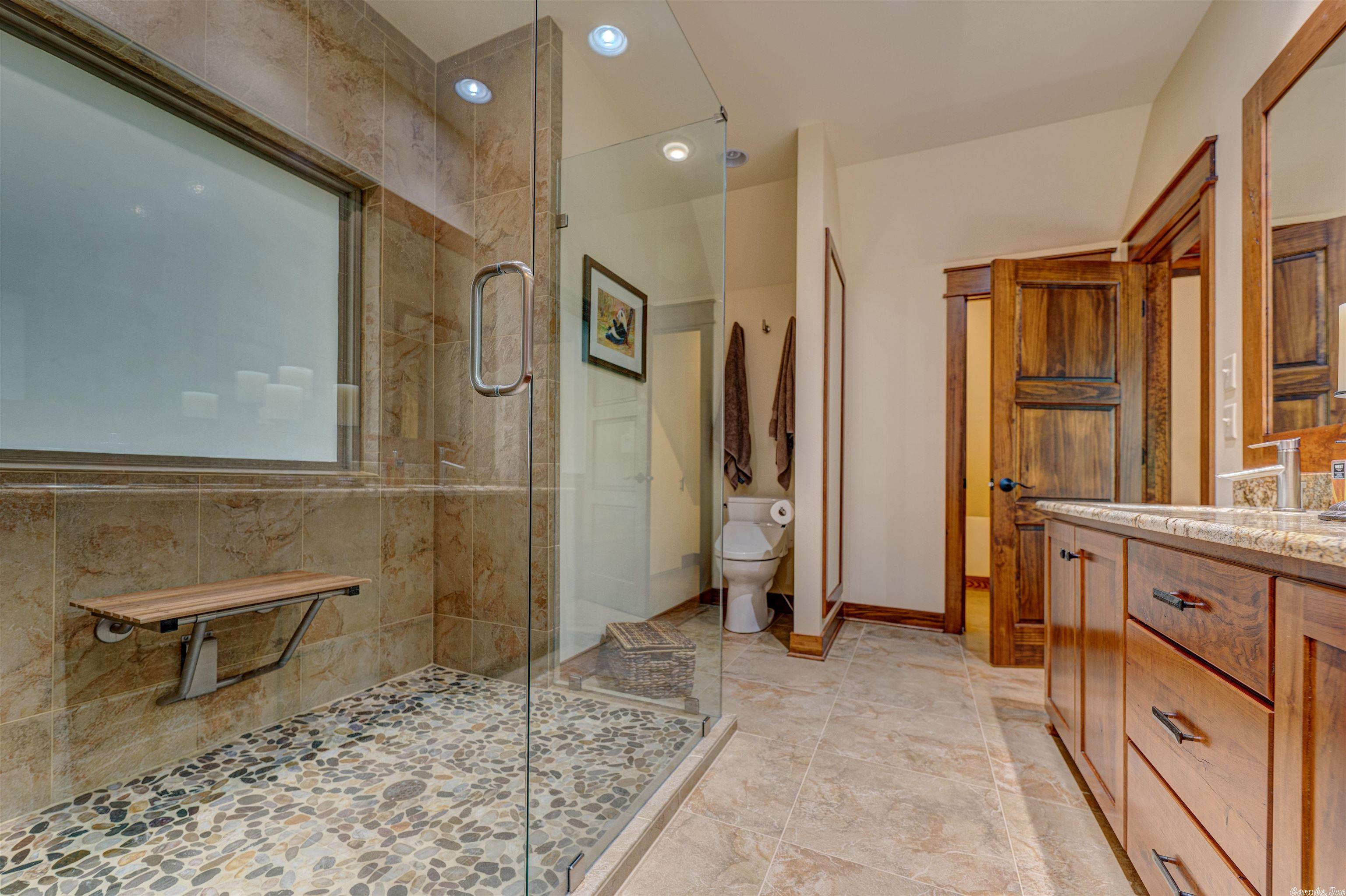 BELMONT ACRES - LAKE - Residential