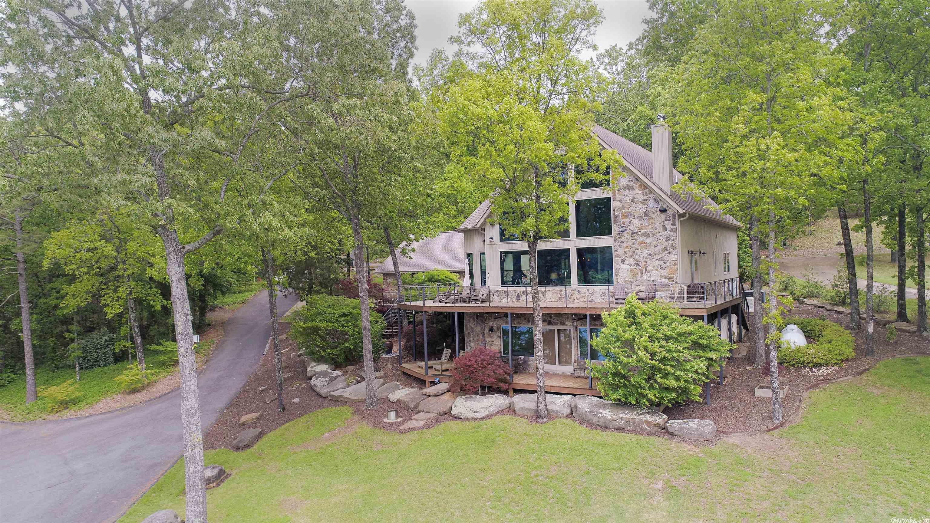BELMONT ACRES - LAKE - Residential