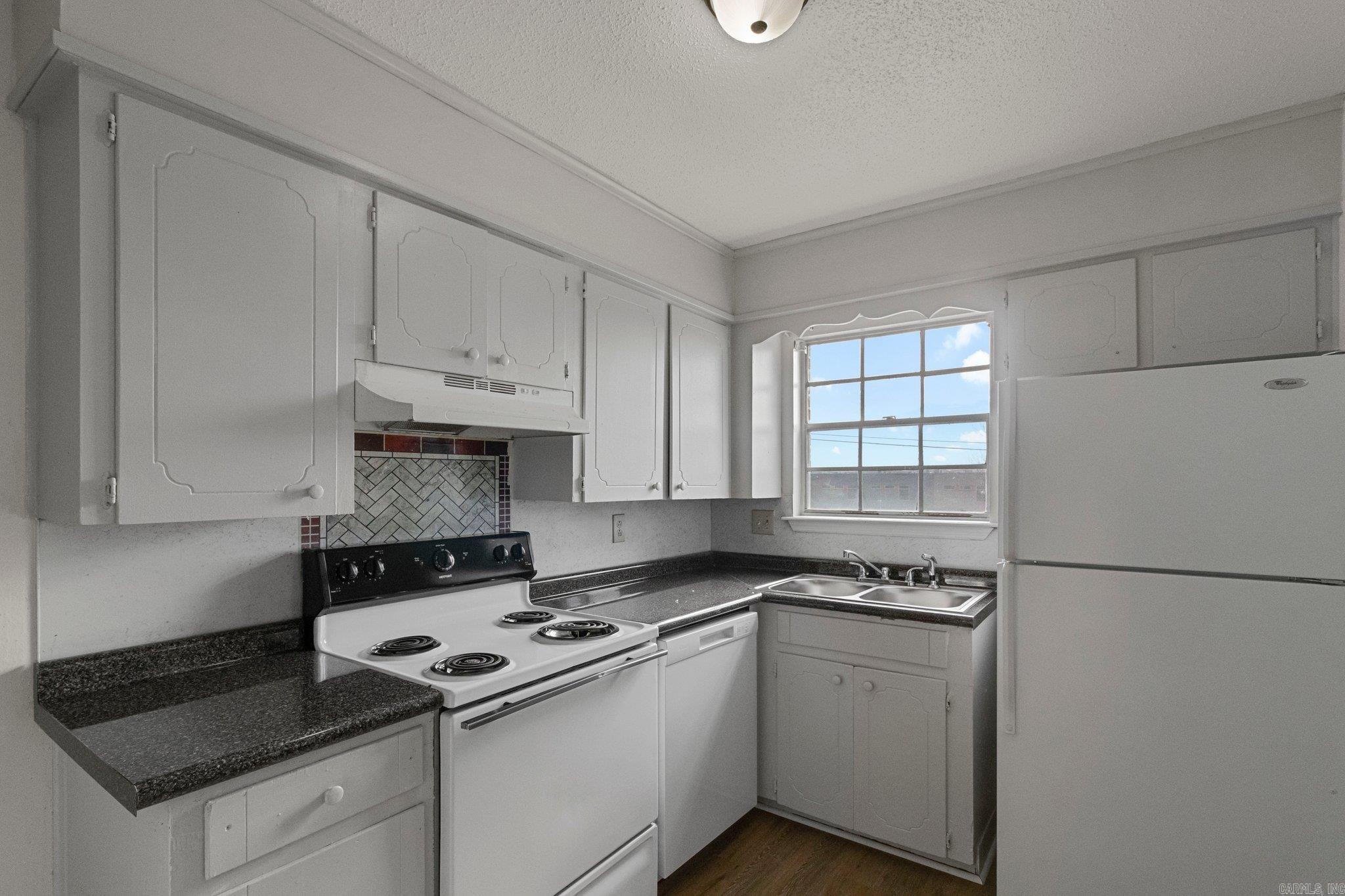 Sky Way - Residential Lease